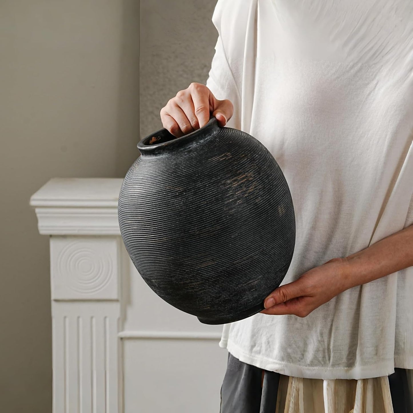 Farmhouse Table Vase / 9.8"-oval / Deep Charcoal Black-9.8