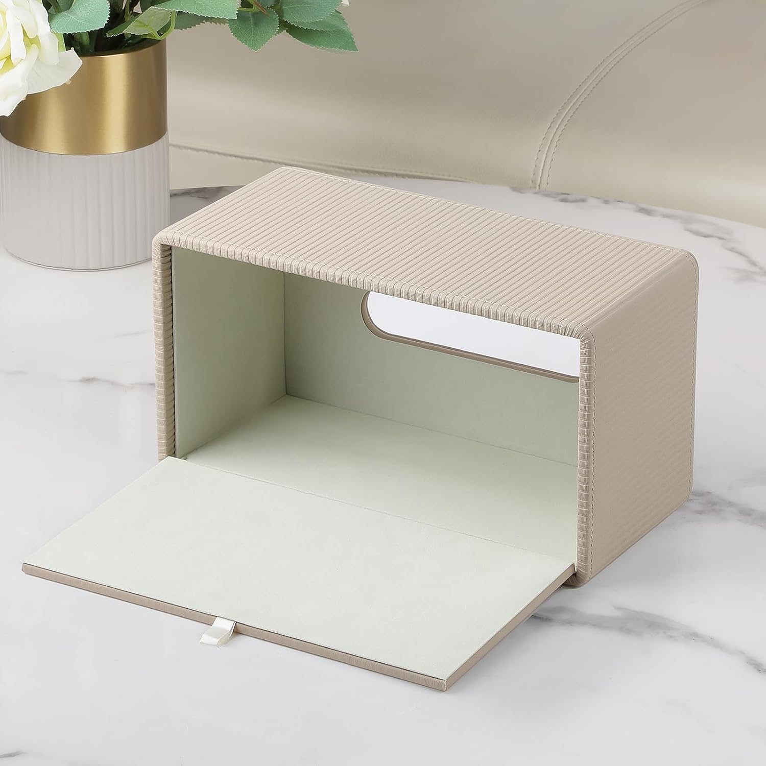 Modern Tissue Box Holder / Beige