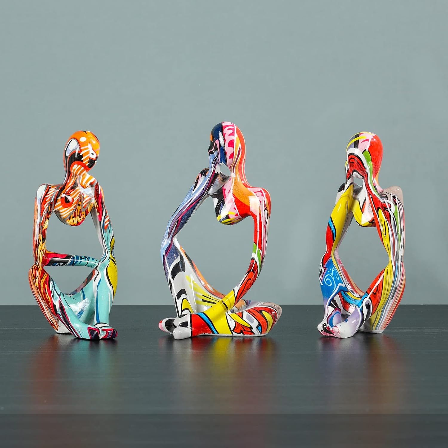 Golden Resin Collectible Figurines / Multicolour / Gold