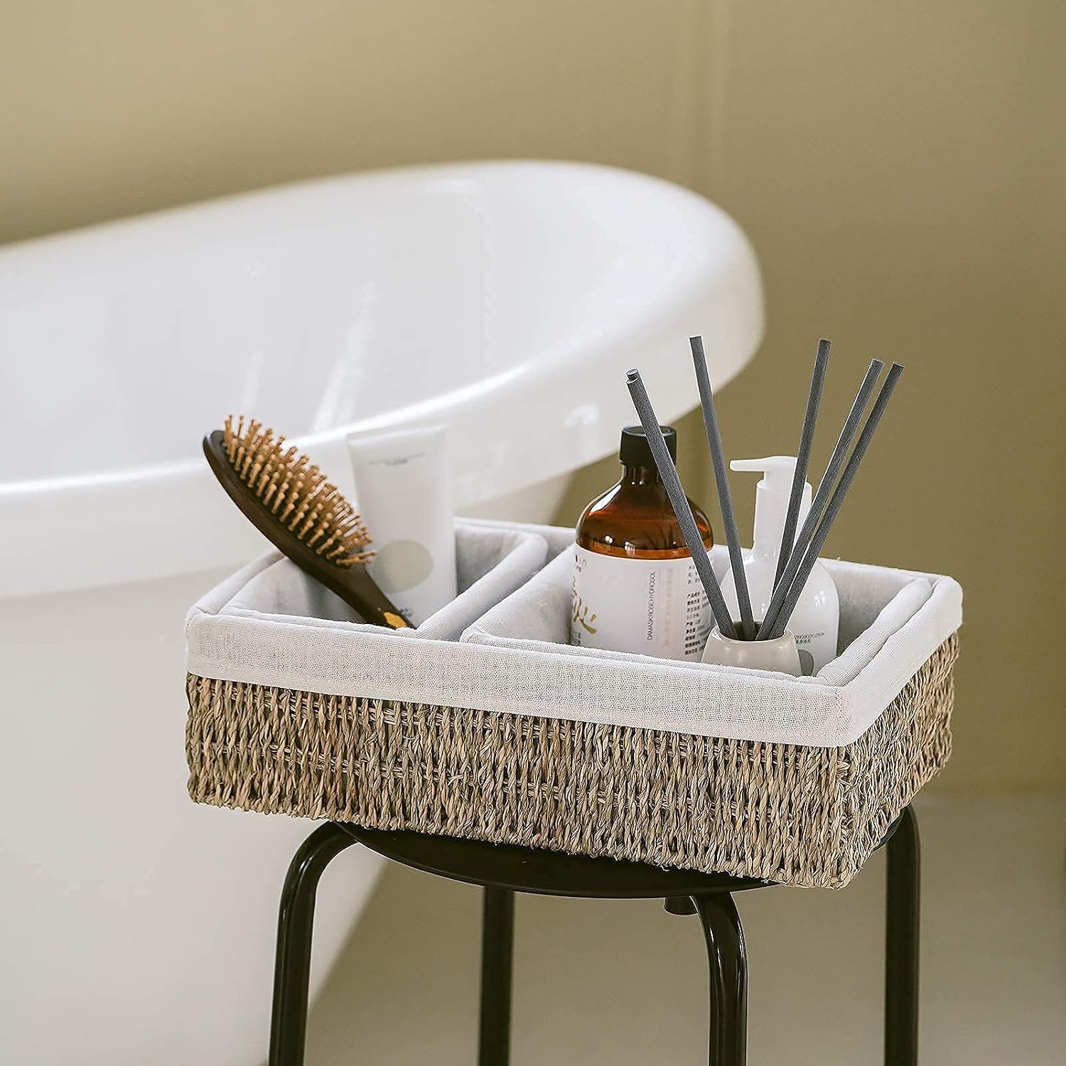 Hand-woven Nesting Wicker Baskets Set / Natural