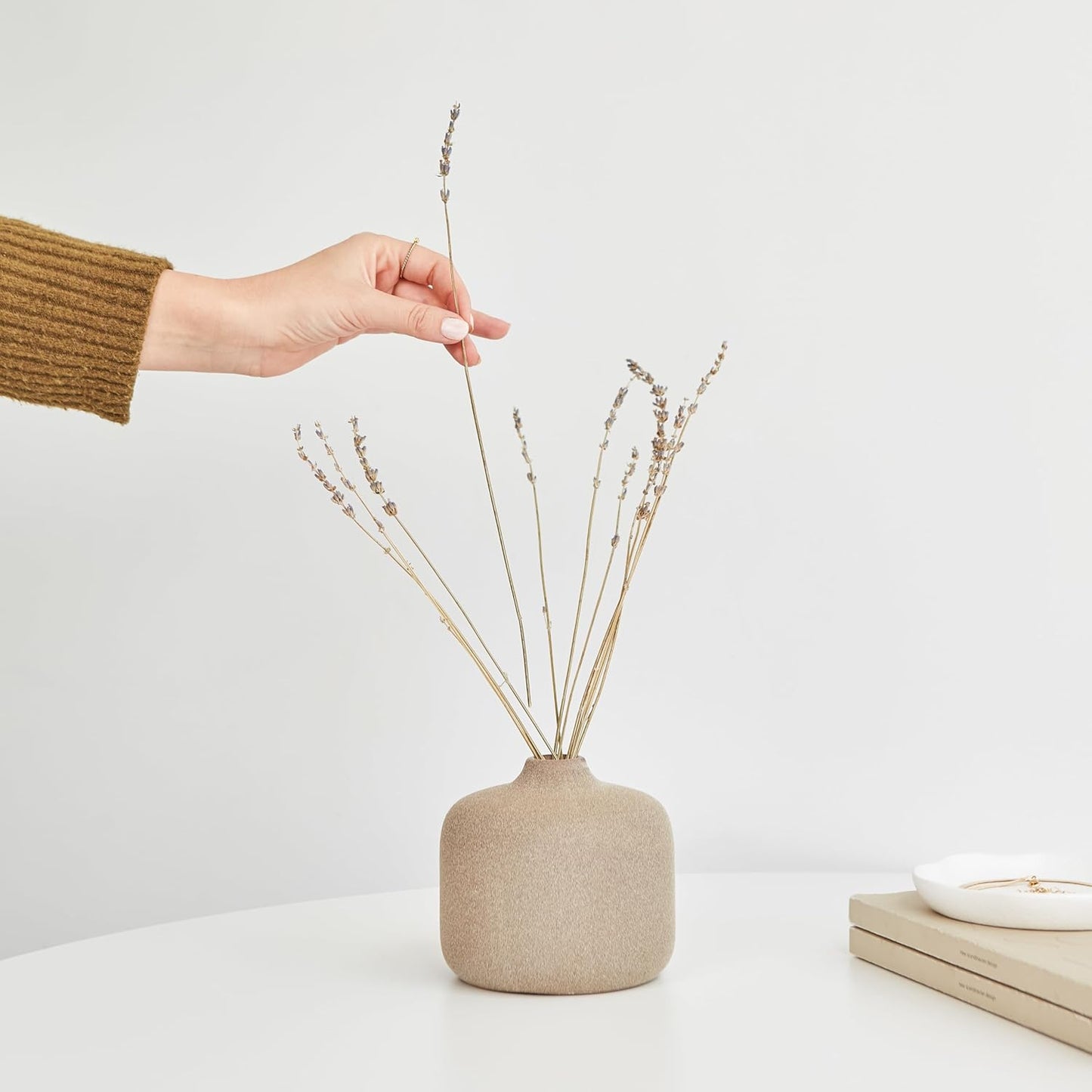 Round Boho Pampas Grass Vase