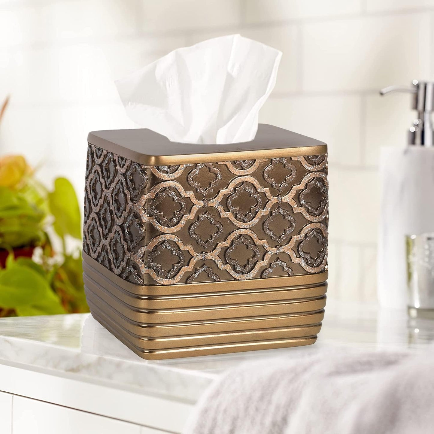 Zahari Home 2pc Spindle Modern Bath Accessories Set Waste Basket & Tissue Box Modern Classic Contemporary Decorative