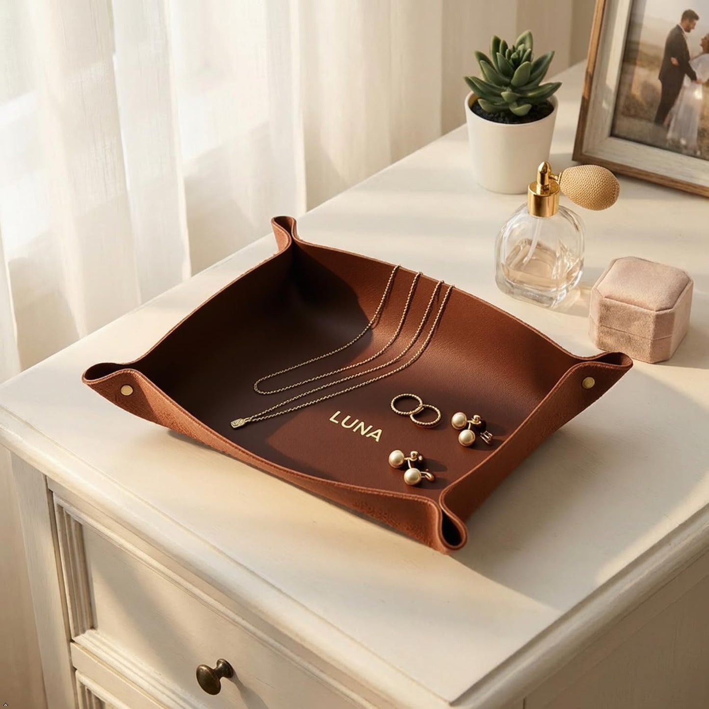 Northwind Personalized Leather Valet Tray – Made in USA - Custom Monogramed Full Grain Leather Catchall Tray for Men