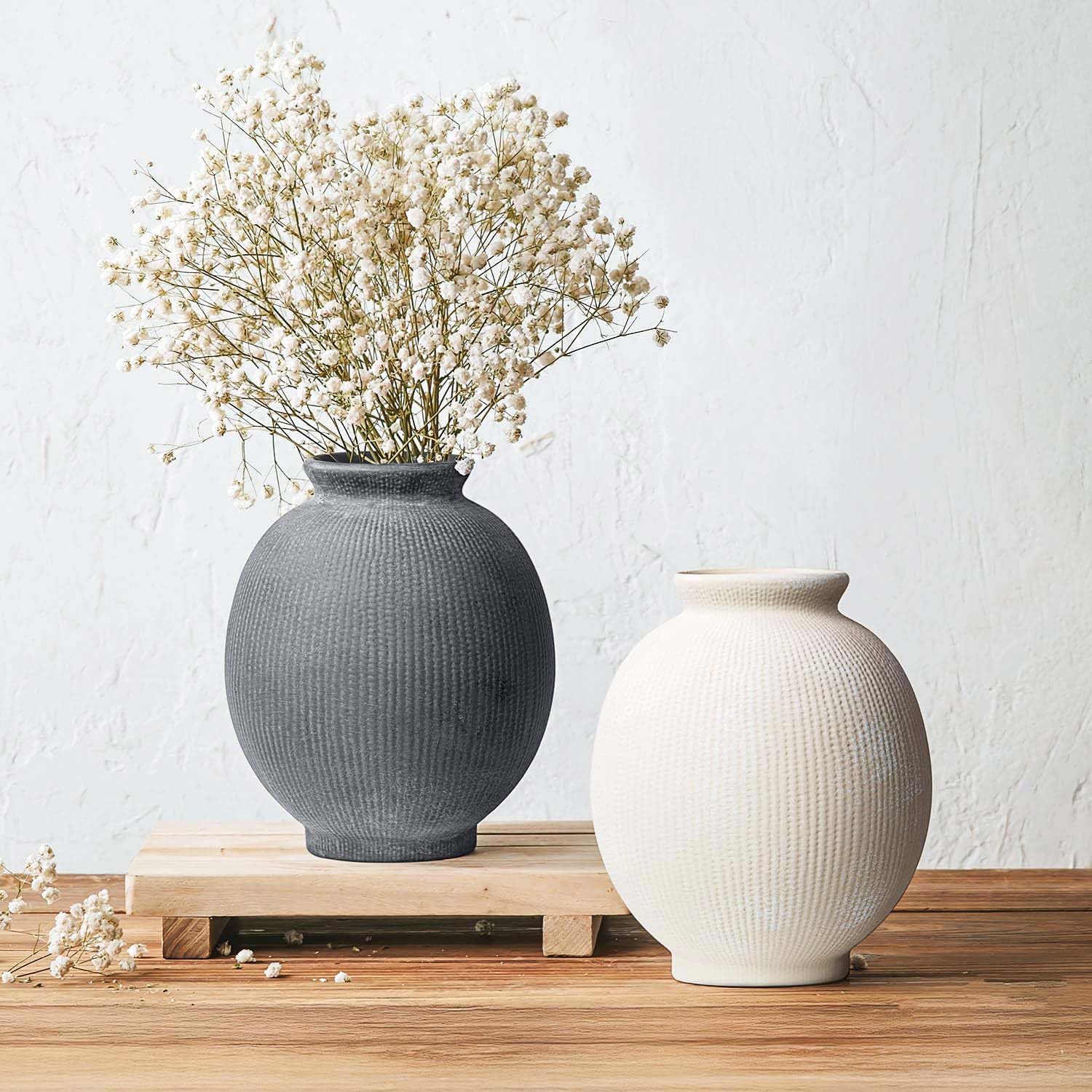 Ceramic Decorative Flower Vase / Modern Black-6.8