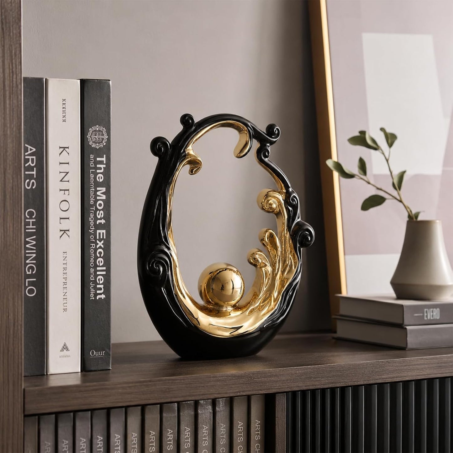 Black and Gold Modern Tabletop Statue Wave-Inspired / Black Gold