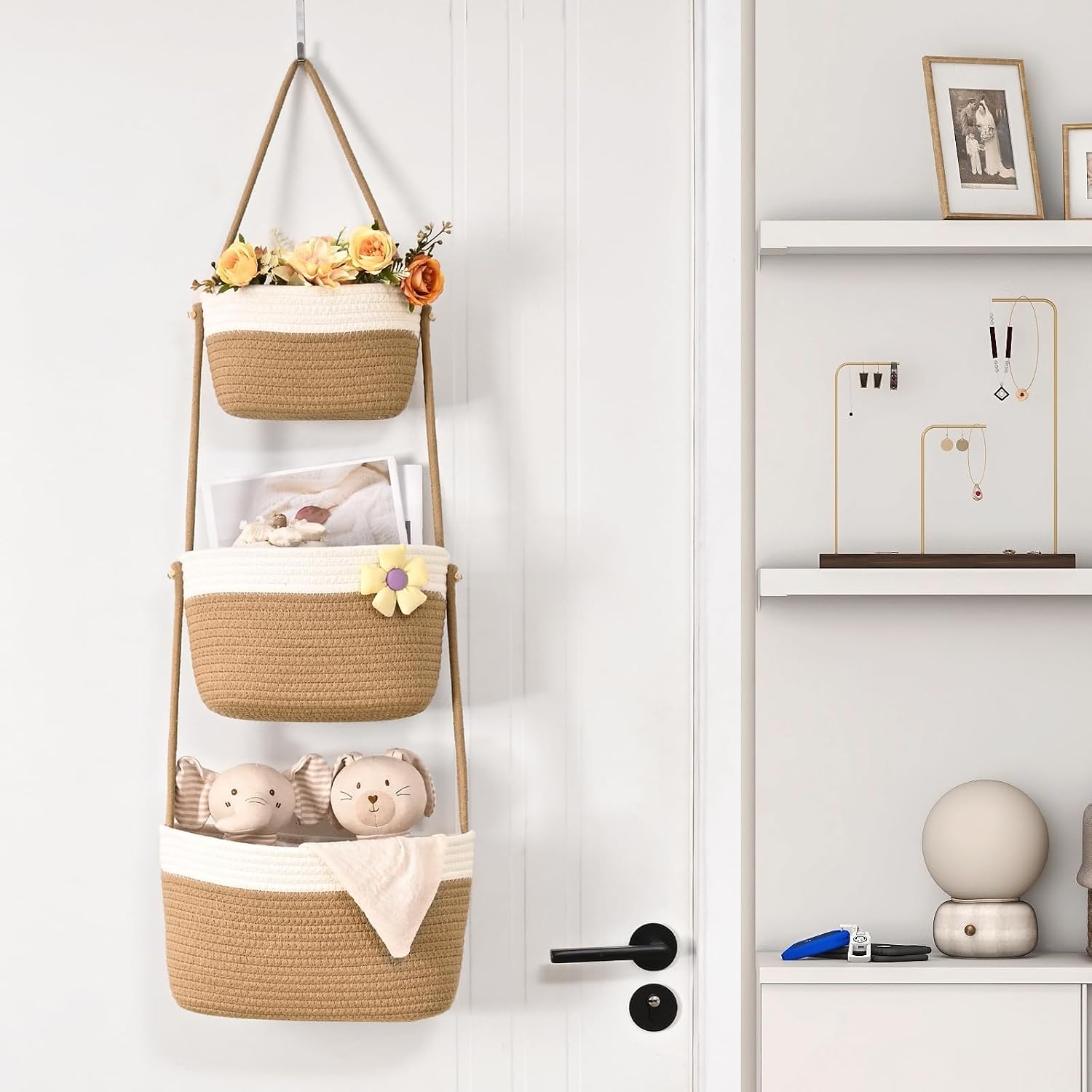 3-Tier Woven Wall Basket / Classic / Jute & White