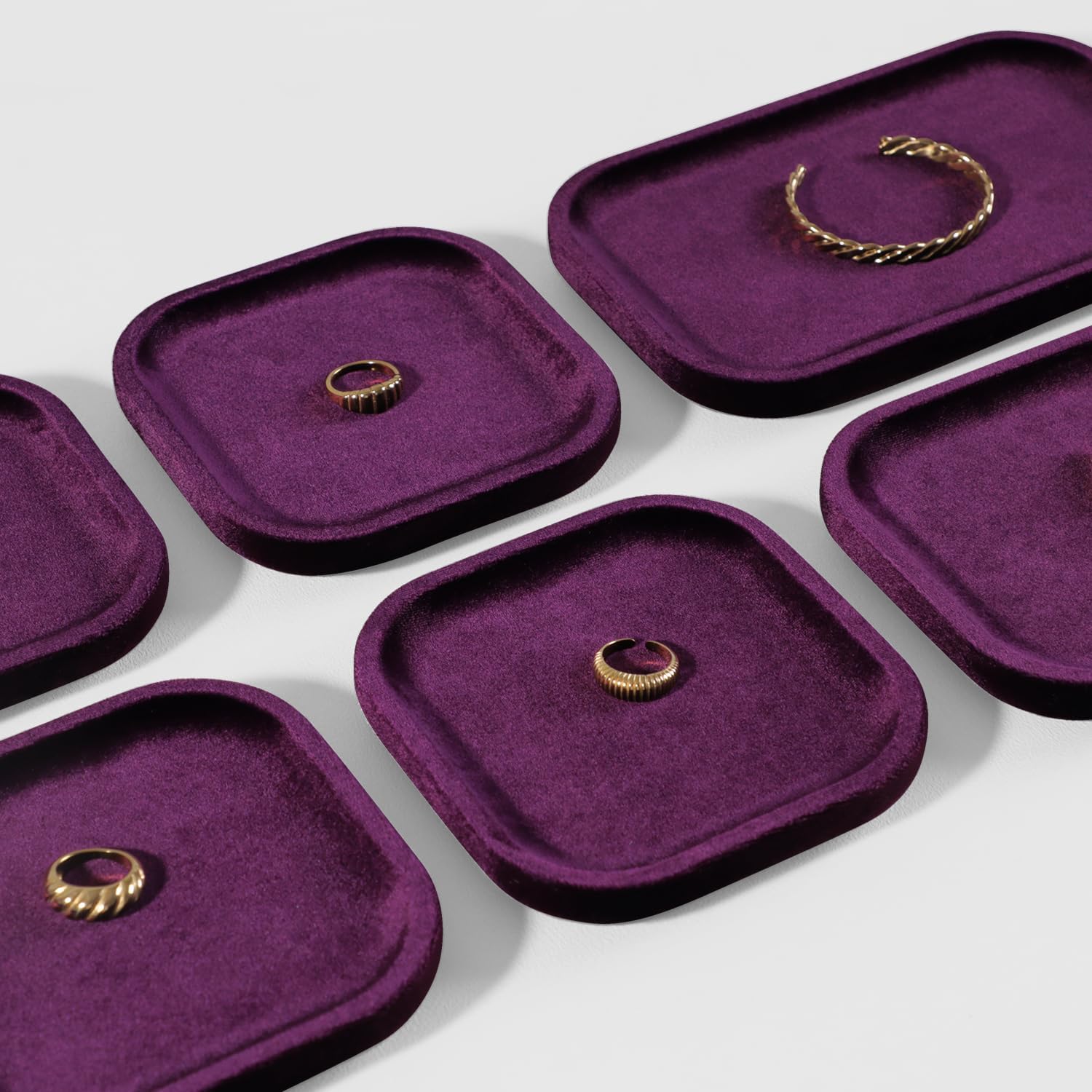 Resilient Velvet Jewelry Display Tray for Ring Earrings Bracelet Necklace / Purple / 7.9 x 4.7