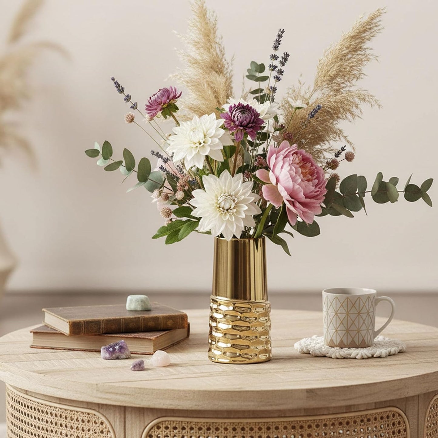 Gold Ceramic Art Deco Vase for Pampas Grass Decorative-Decorative Statue / Black
