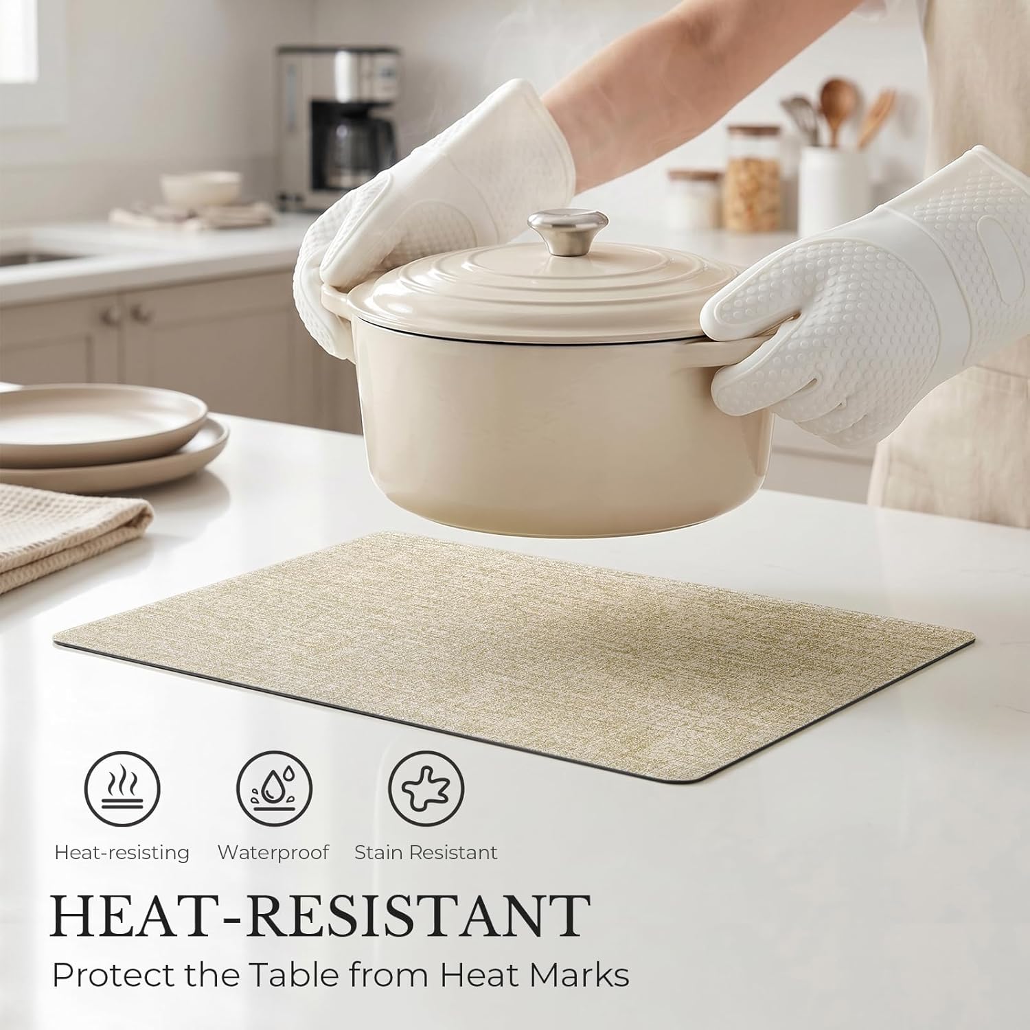 Romanstile Vinyl Placemats Set of 8, Reversible Faux Leather Heat Resistant Wipeable Table Mats, Waterproof Washable