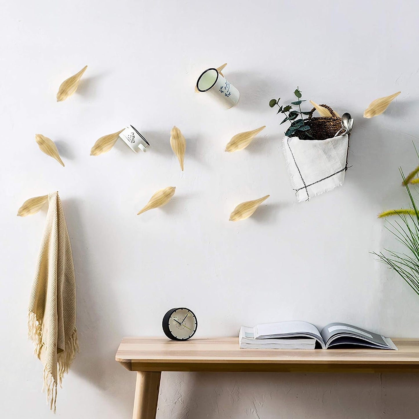 Wood Grain Bird Coat Hooks / Forest A