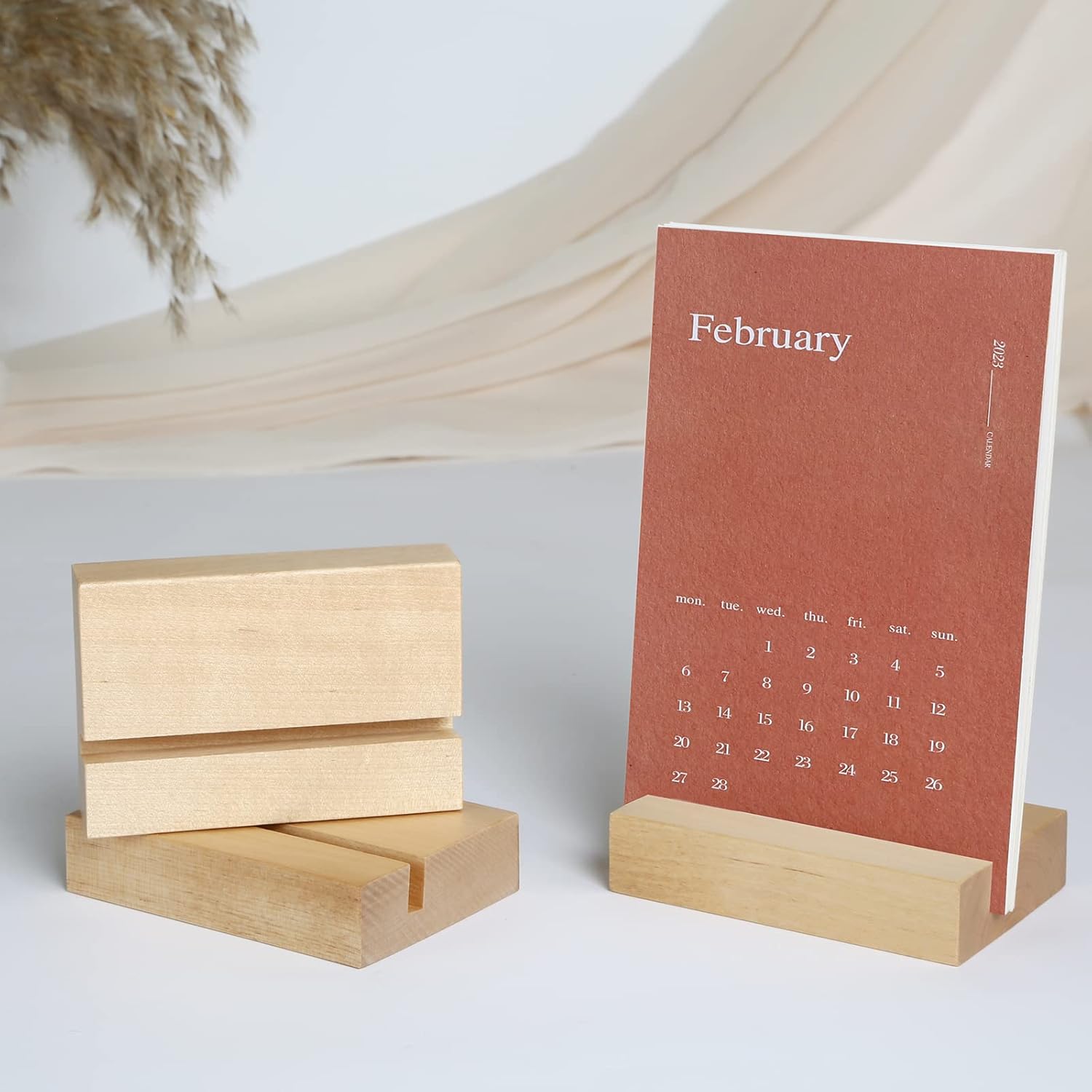 Wood Stand for Monthly Desk Calendar / 3.5" Birch / Set of 2