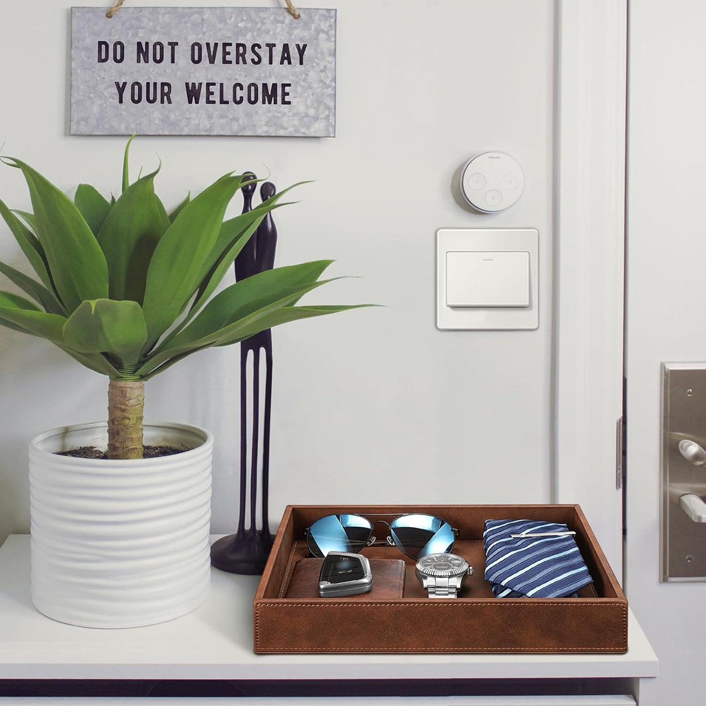 Valet Tray Desk Organizer / Brown