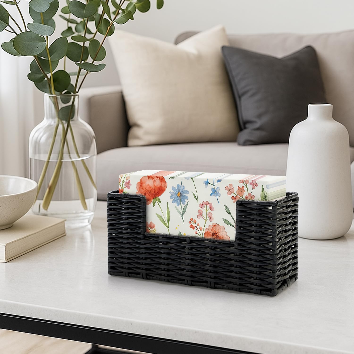 Vertical Paper Guest Towel Holder / Black / 9 x 2.3 x 4
