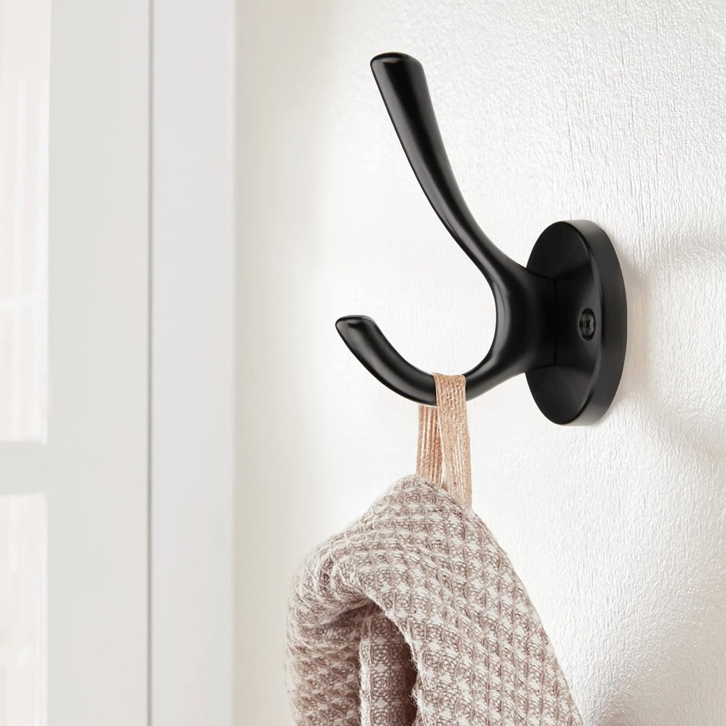 Round Coat Towel Hooks / Matte Black / Set of 5