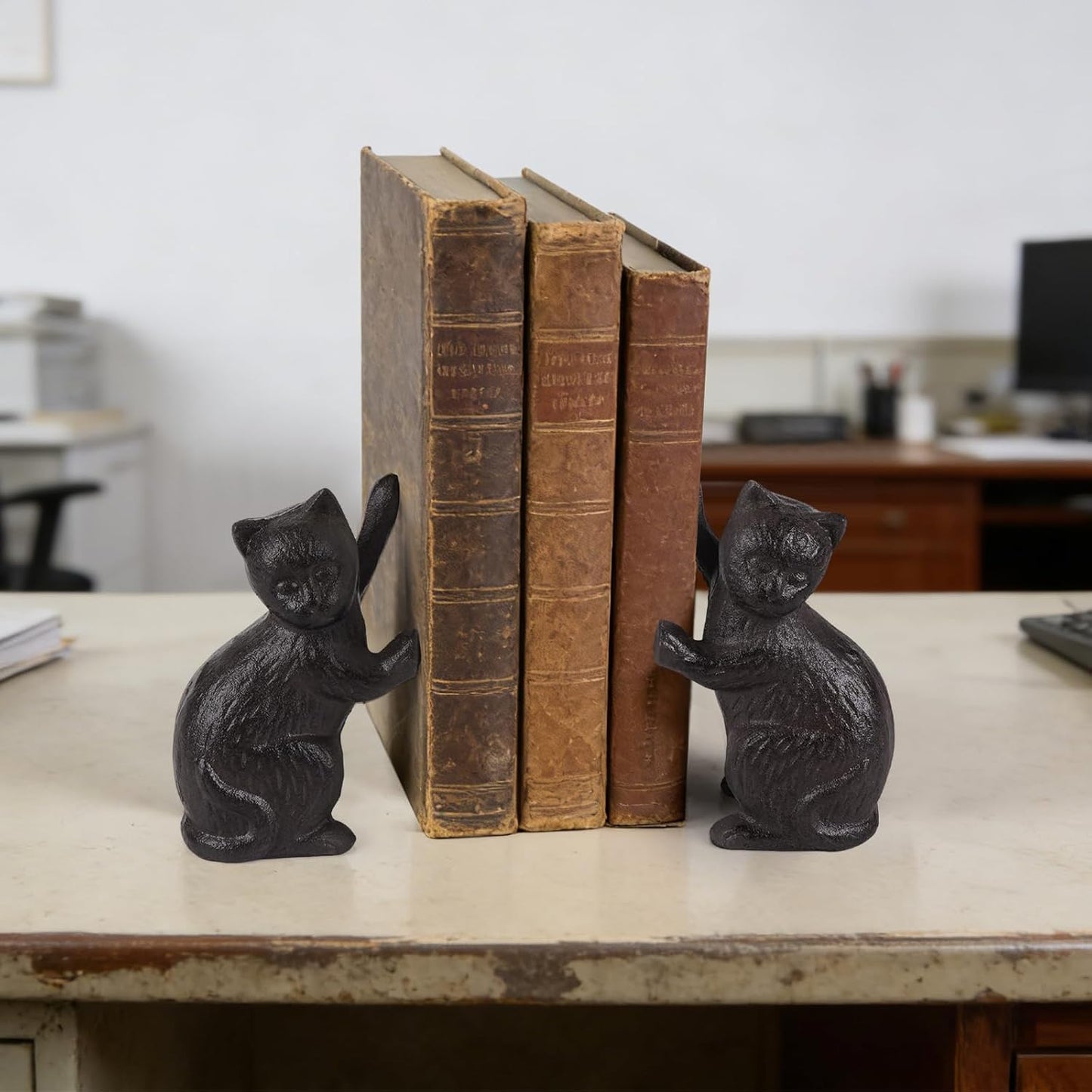 Decorative Cat Bookends / Black