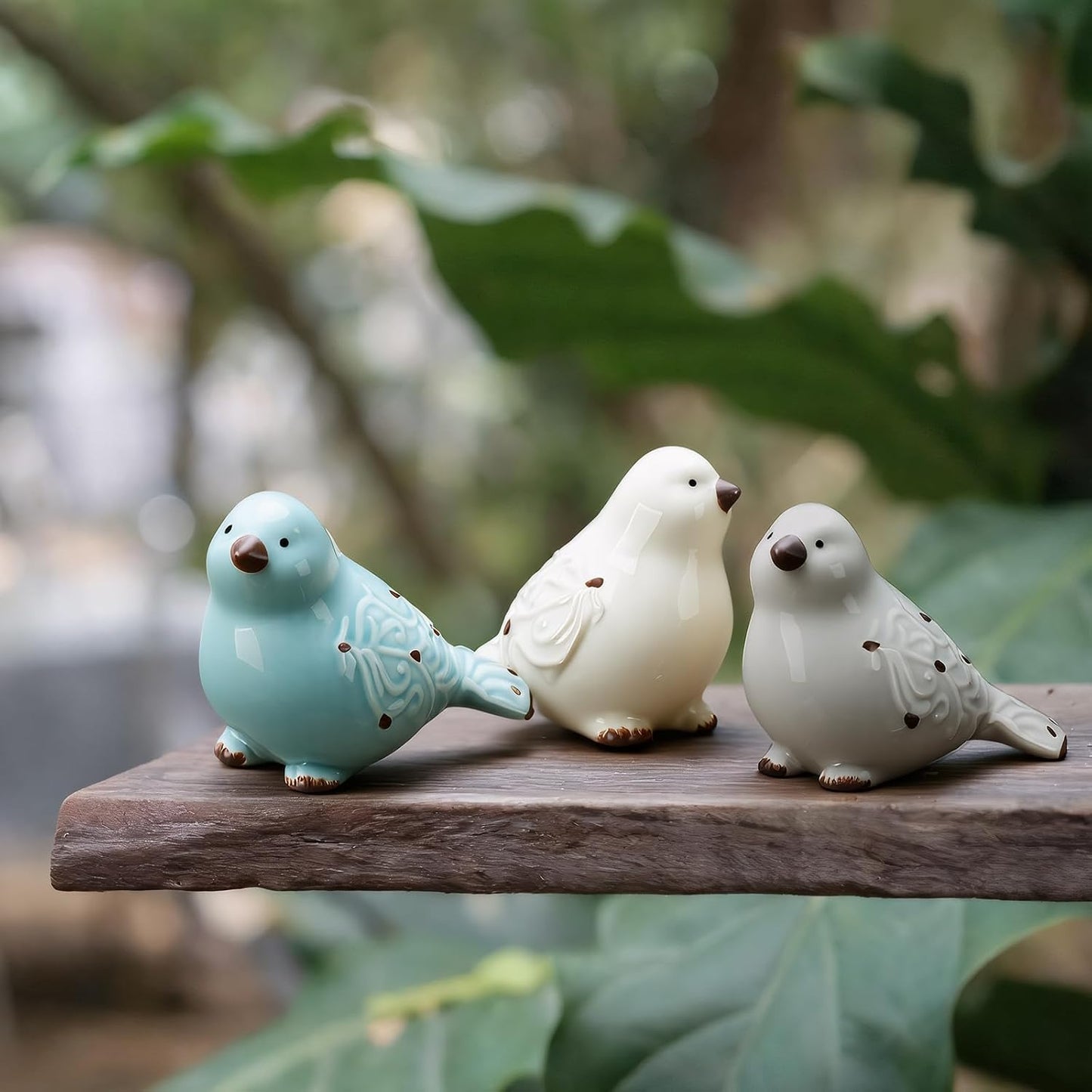 Distressed Finish Ceramic Birds Figurines Home Decor Christmas Bird Tabletop Figurine / Set of 4