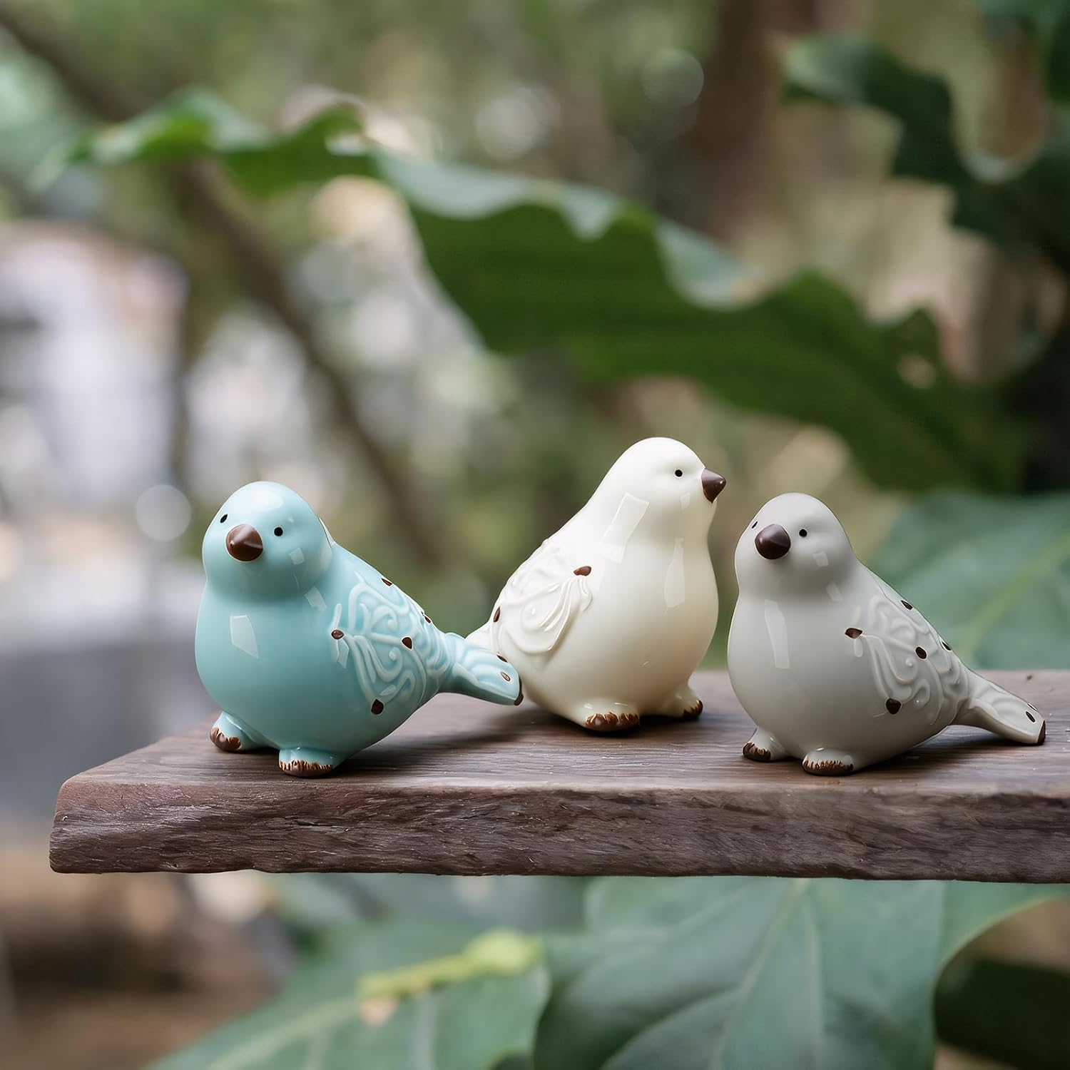 Distressed Finish Ceramic Birds Figurines Home Decor Christmas Bird Tabletop Figurine / Set of 4