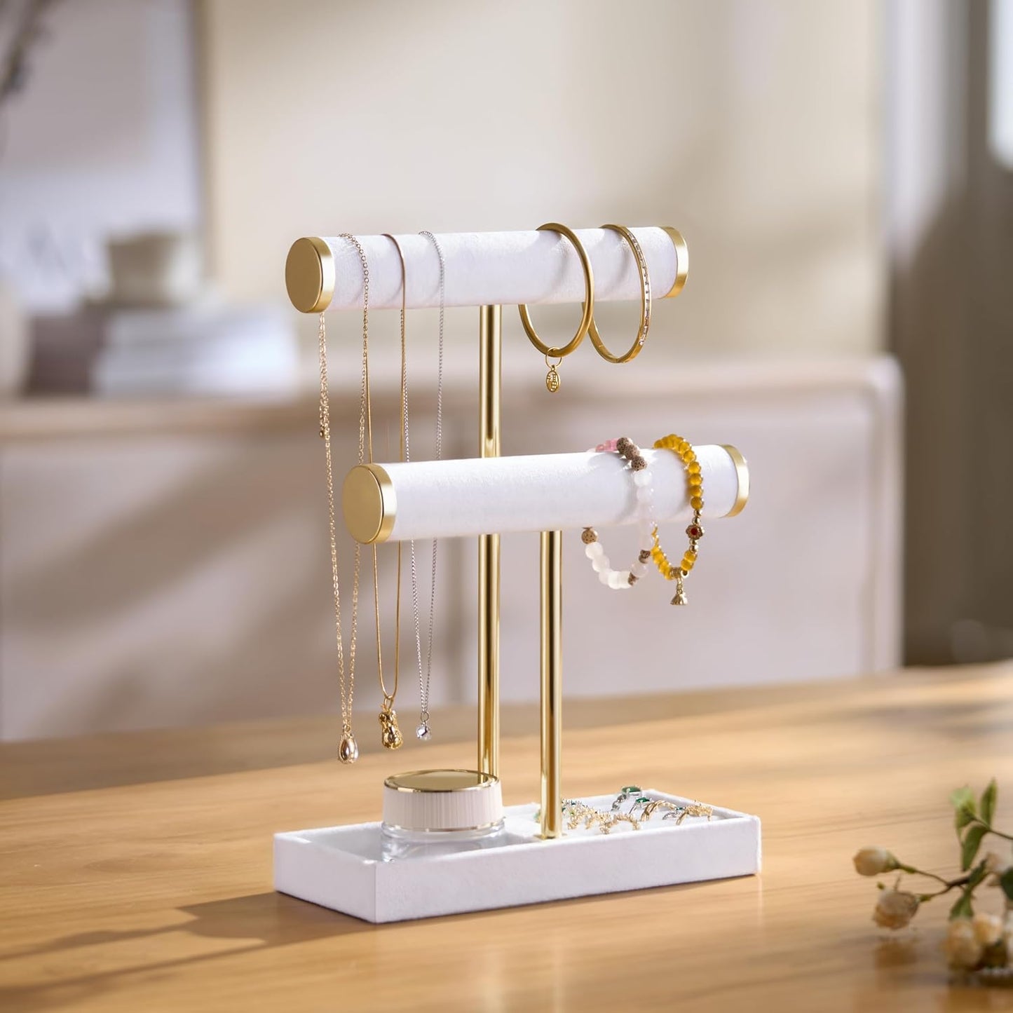 Detachable T Bar Velvet Bracelet Holder / White