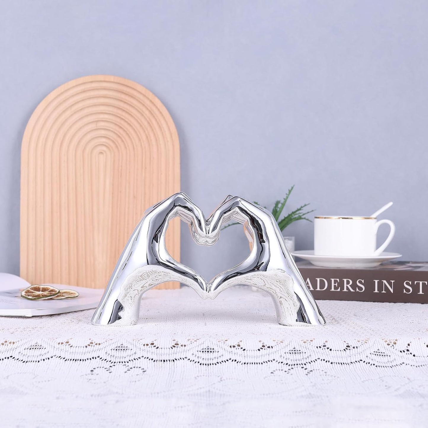 Love Centerpieces Aesthetic Statue and Sculpture Living Room Bedroom Bookshelf Coffe / Shiny Silver