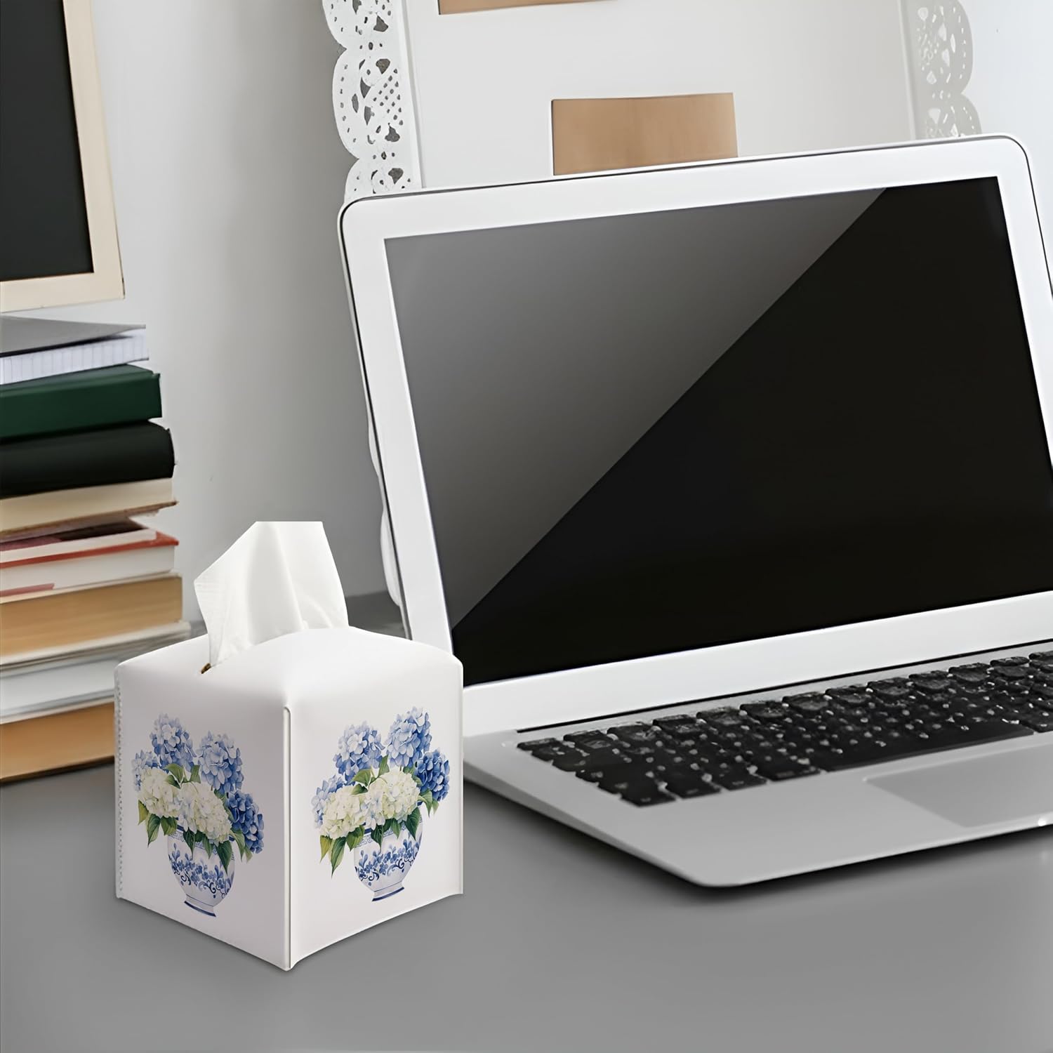 Chinoiserie and White Floral Decorative Square Faux Leather Tissue / Chinoiserie Hydrangea / Blue