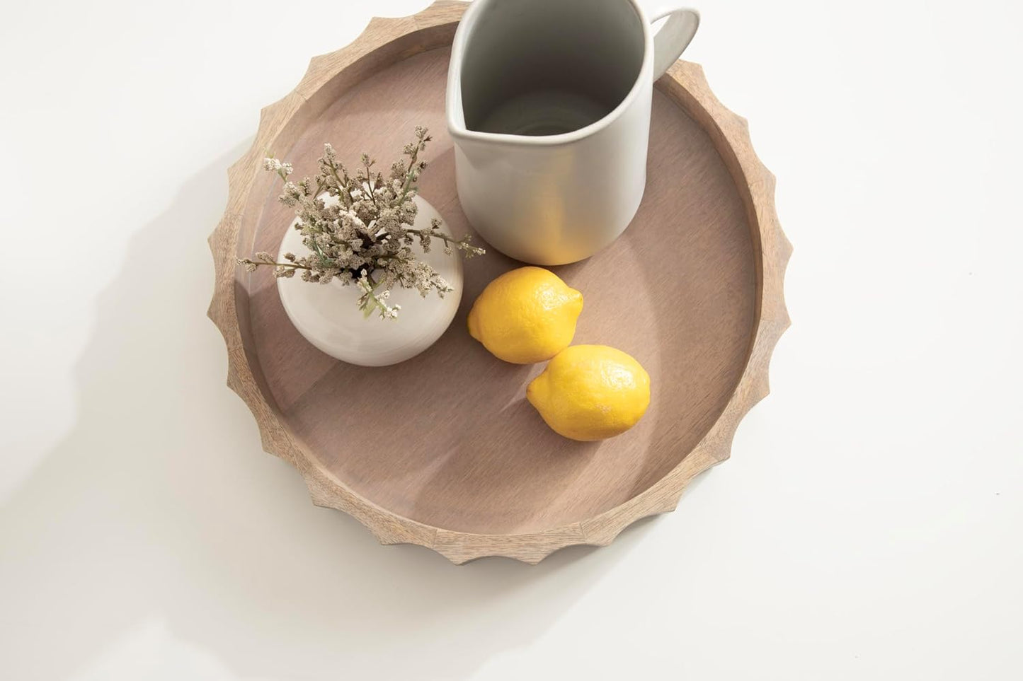 Lissi Decorative Round Tray / Natural / 15 Inch