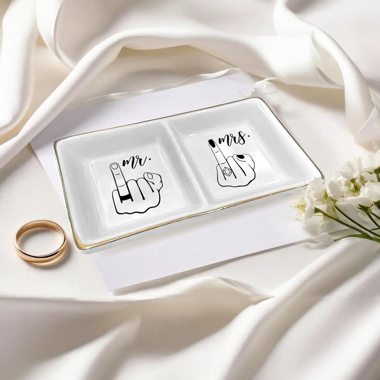 Mr and Mrs Ring Holder Tray / Mr Mrs