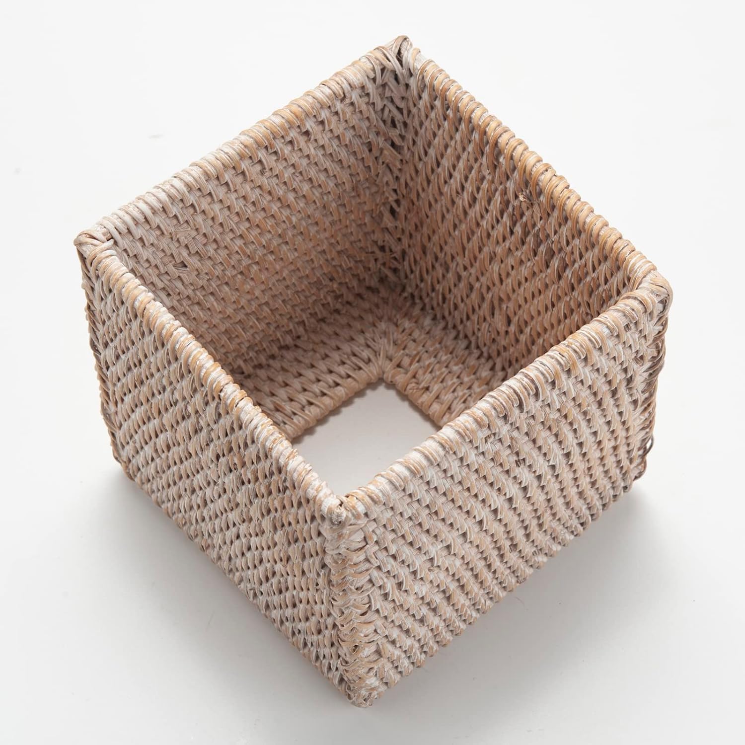 Wicker Tissue Box Holder / Whitewash