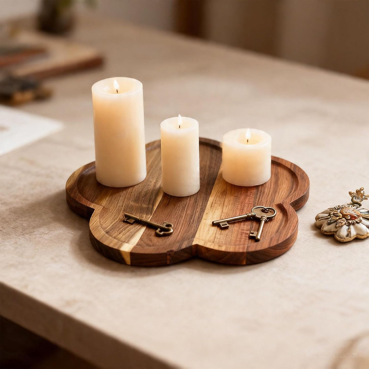 Wooden Candle Tray / 11.8" Acacia Wood Flower-Shaped Tray
