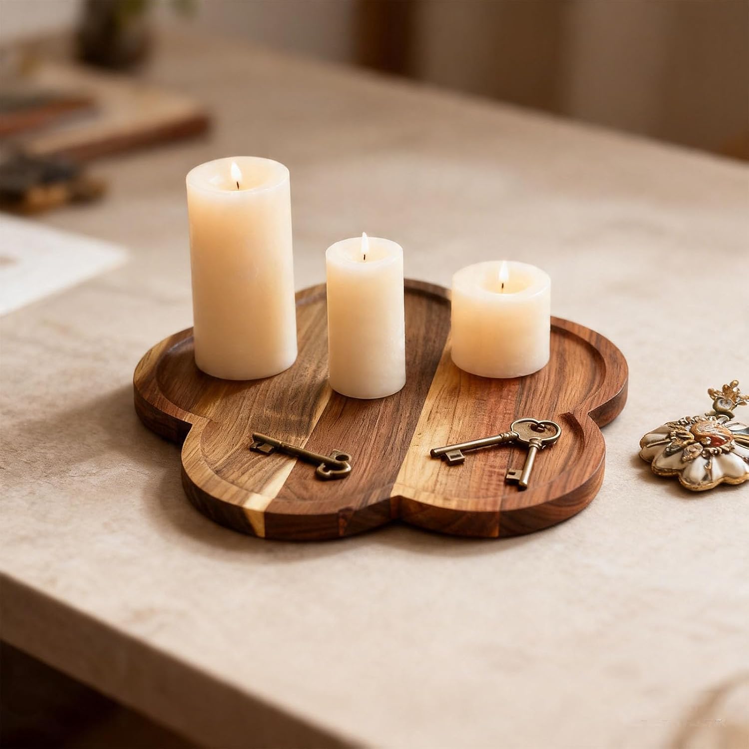 Wooden Candle Tray / 11.8" Acacia Wood Flower-Shaped Tray