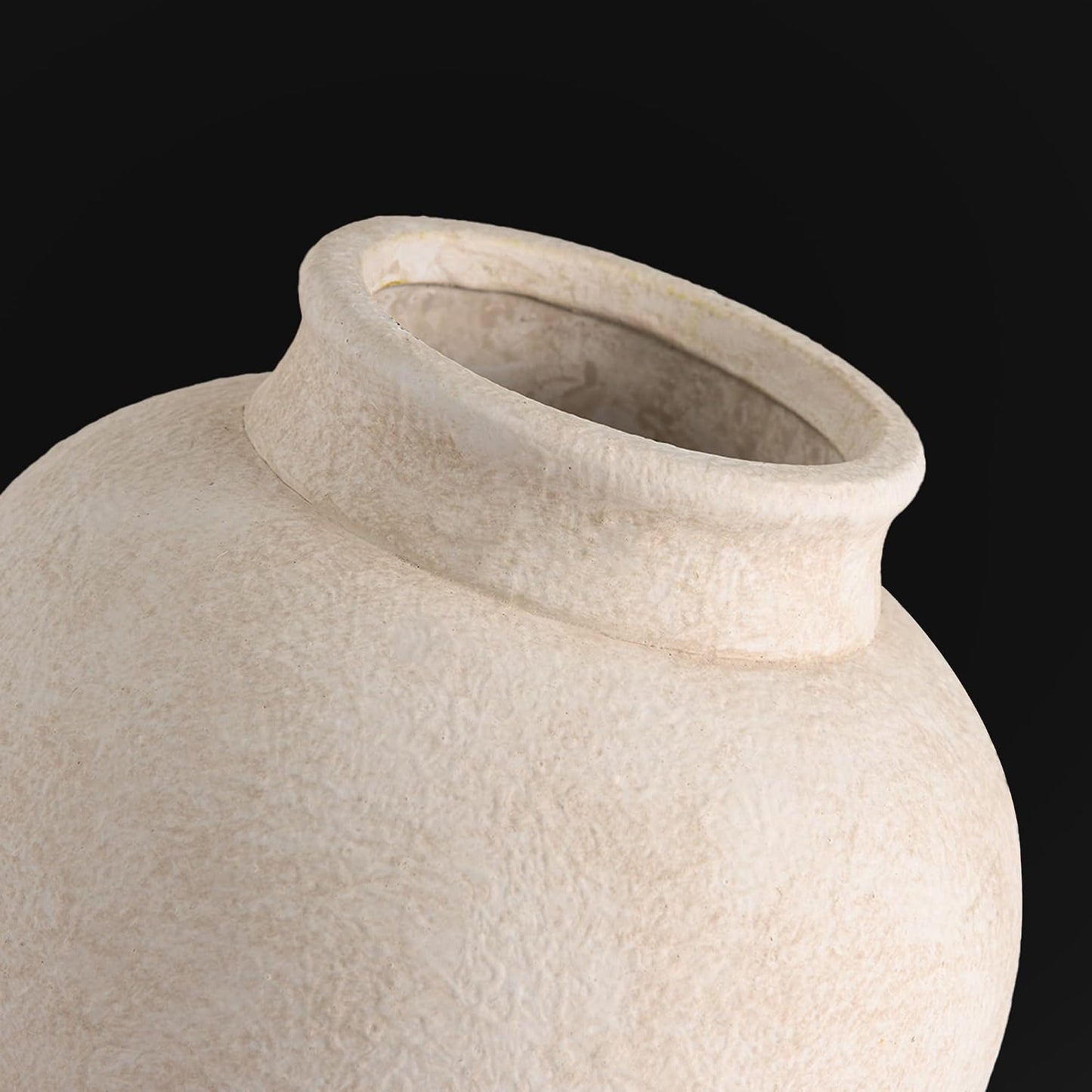 Ceramic Rustic Farmhouse Vase / 6.1" - W