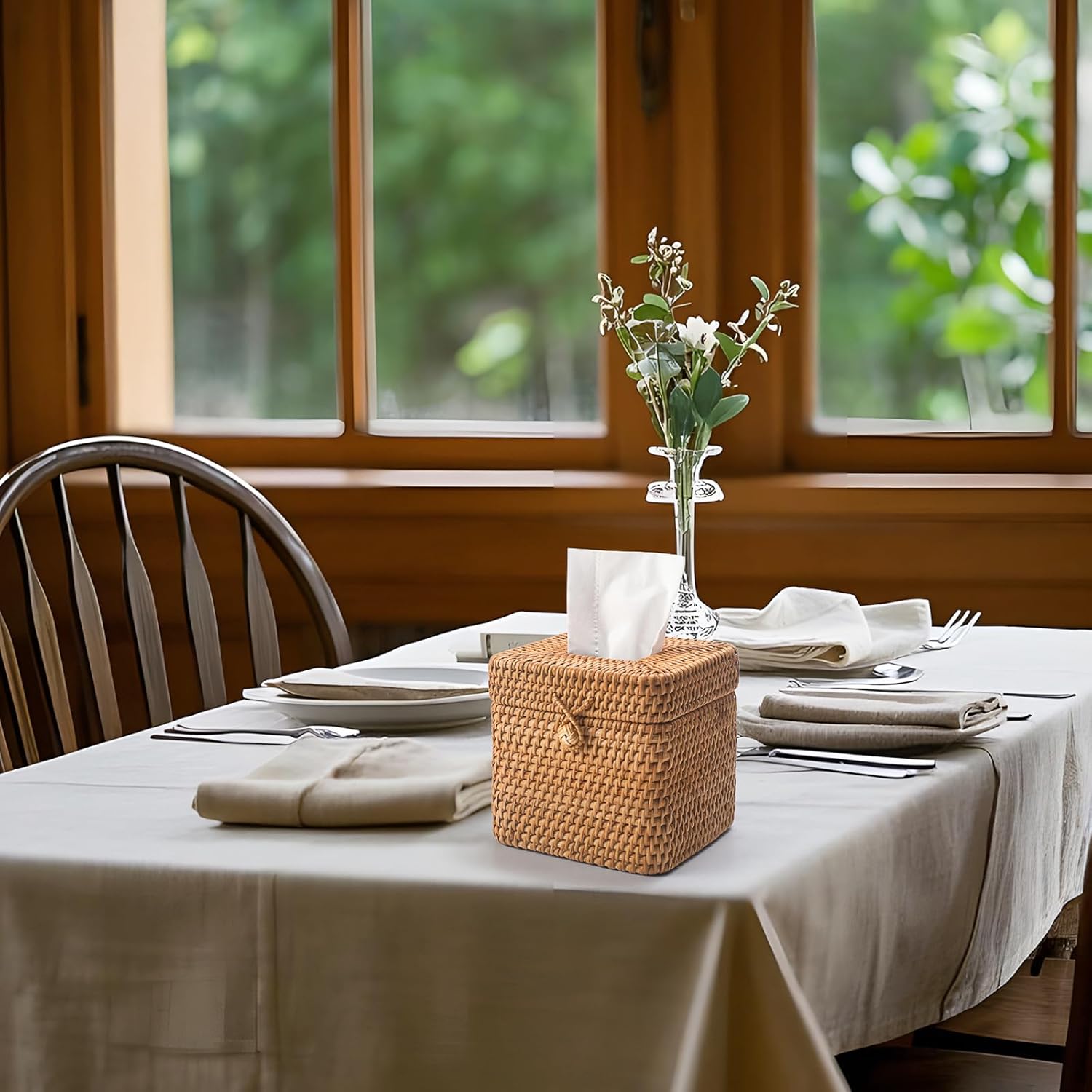 Wicker Tissue Box Holder / Natural