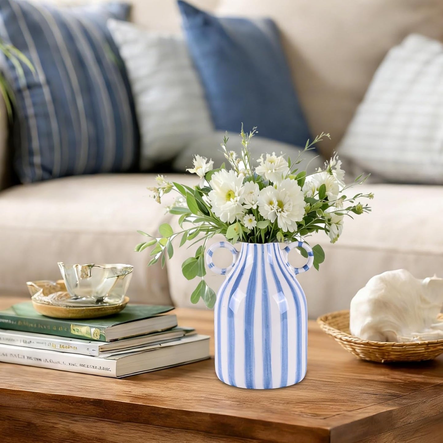 Ceramic Vase / Nordic Boho Small Vases Side Table Flower Centerpiece / Blue and White