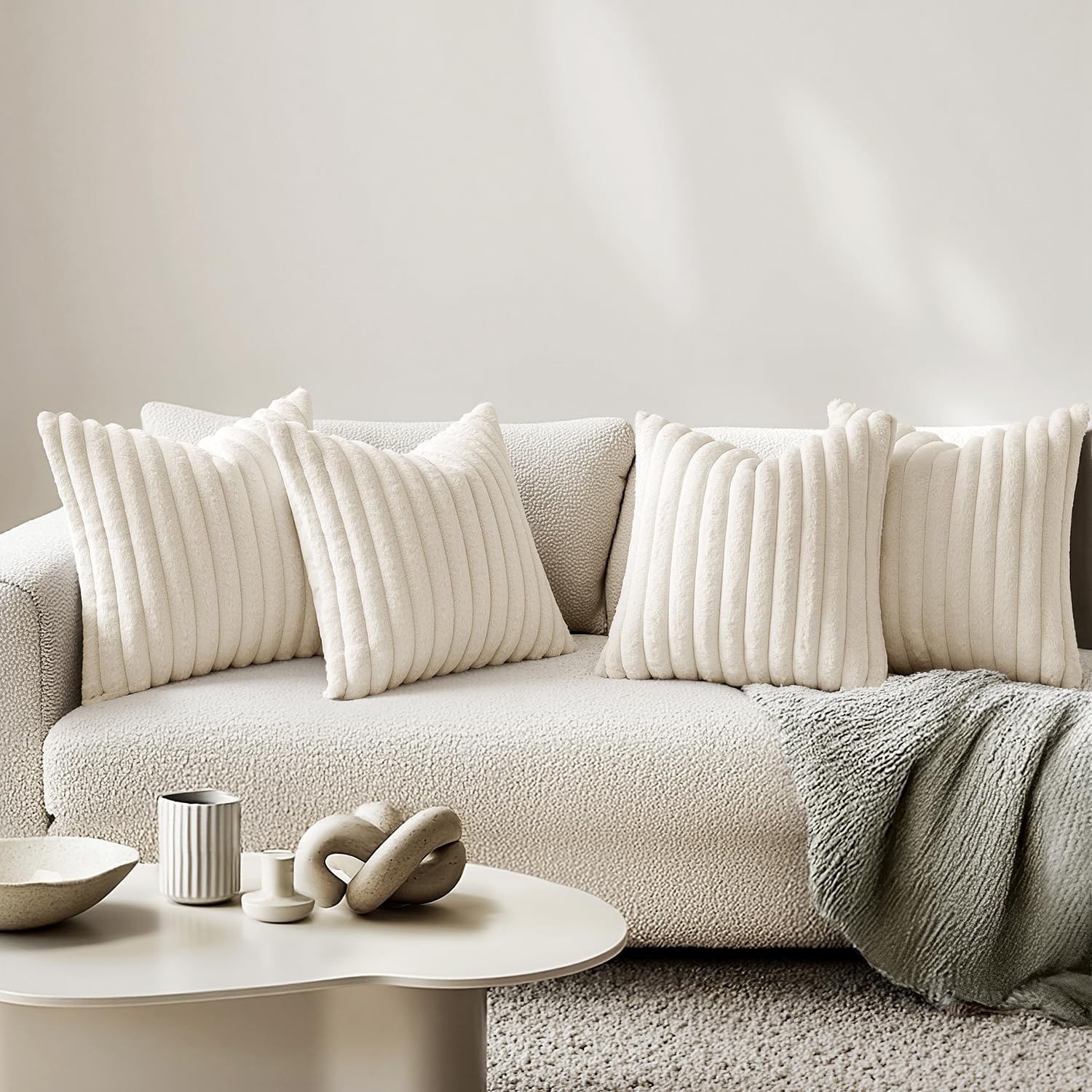 Faux Fur Plush Decorative Throw Pillow Covers / 18 x 18 / Cream White / Set of 4