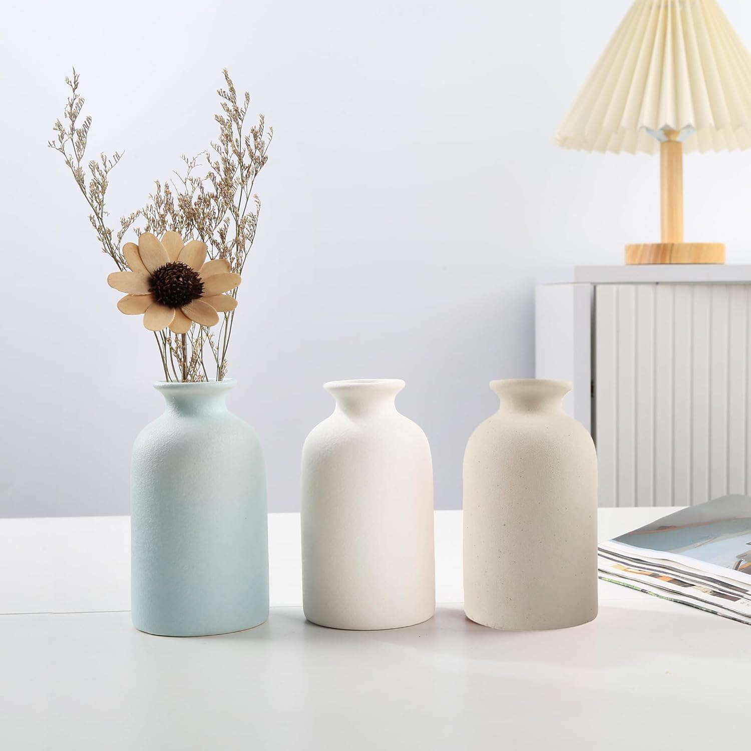 Ceramic Vase / Dry Flower Vases Minimalism Style for Modern Table Shelf Home Decor / Beige / Small