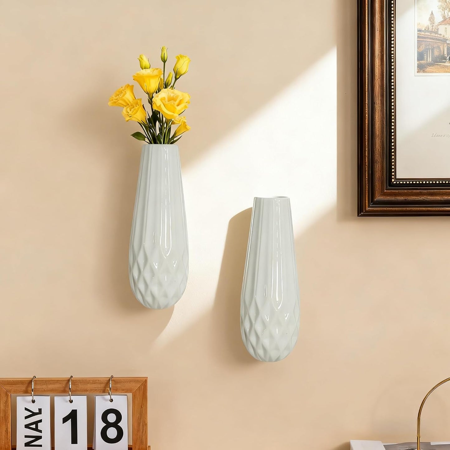 Artistic Wall Ceramic Vase / Medium / White / Set of 2
