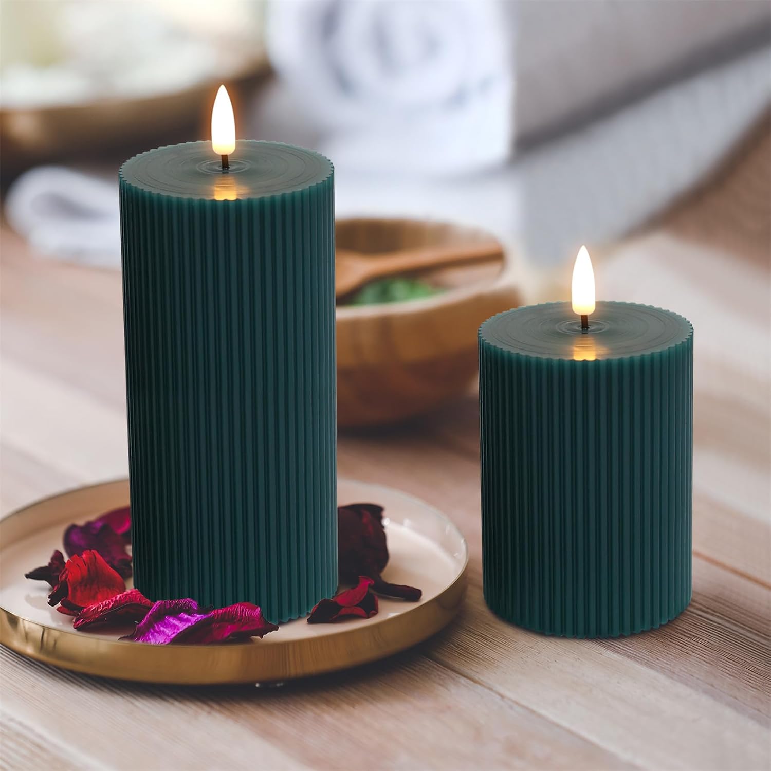 Ribbed Flameless Pillar Candles / Green / Set of 2