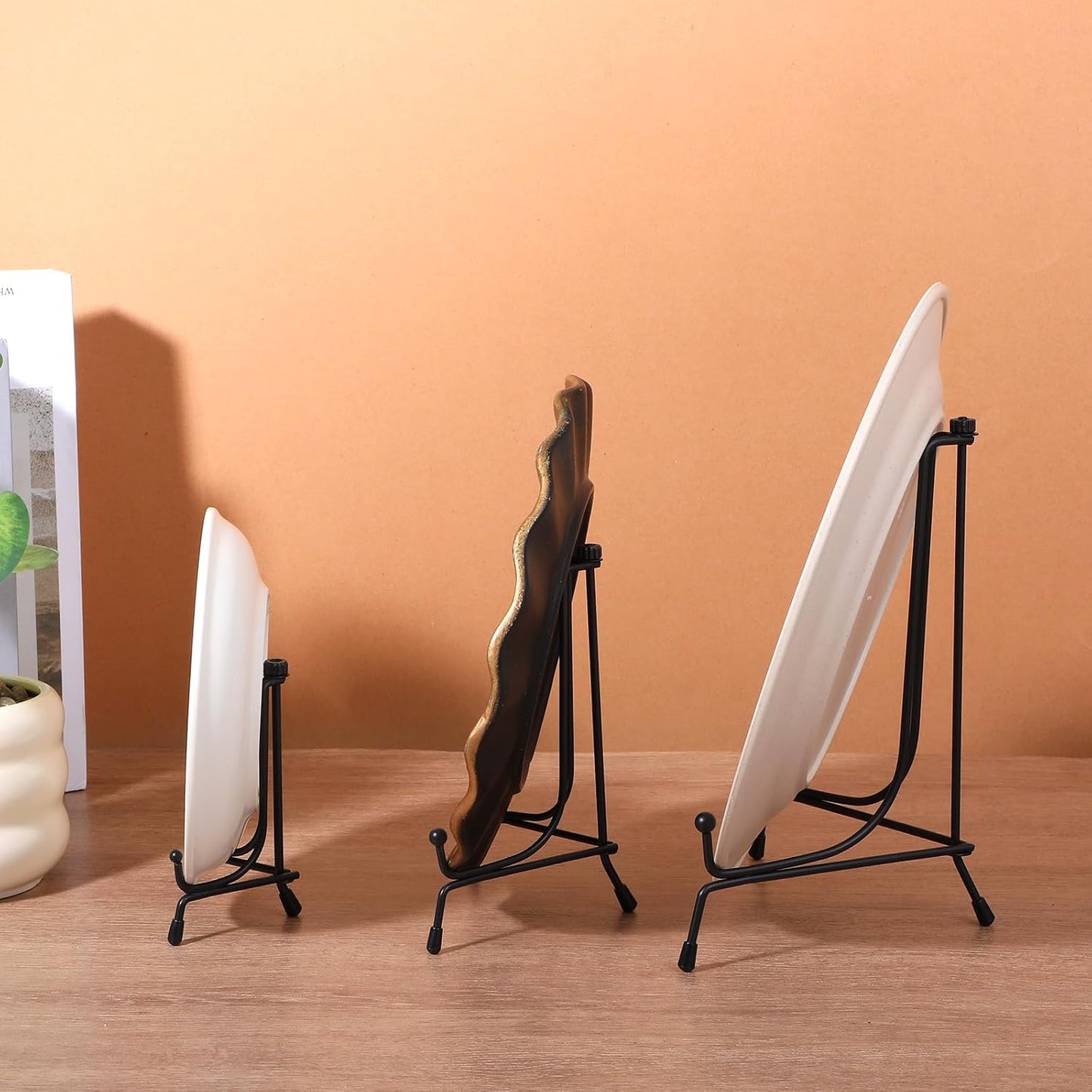 Iron Plate Stands for Display / Black / 8 Inch / Set of 18