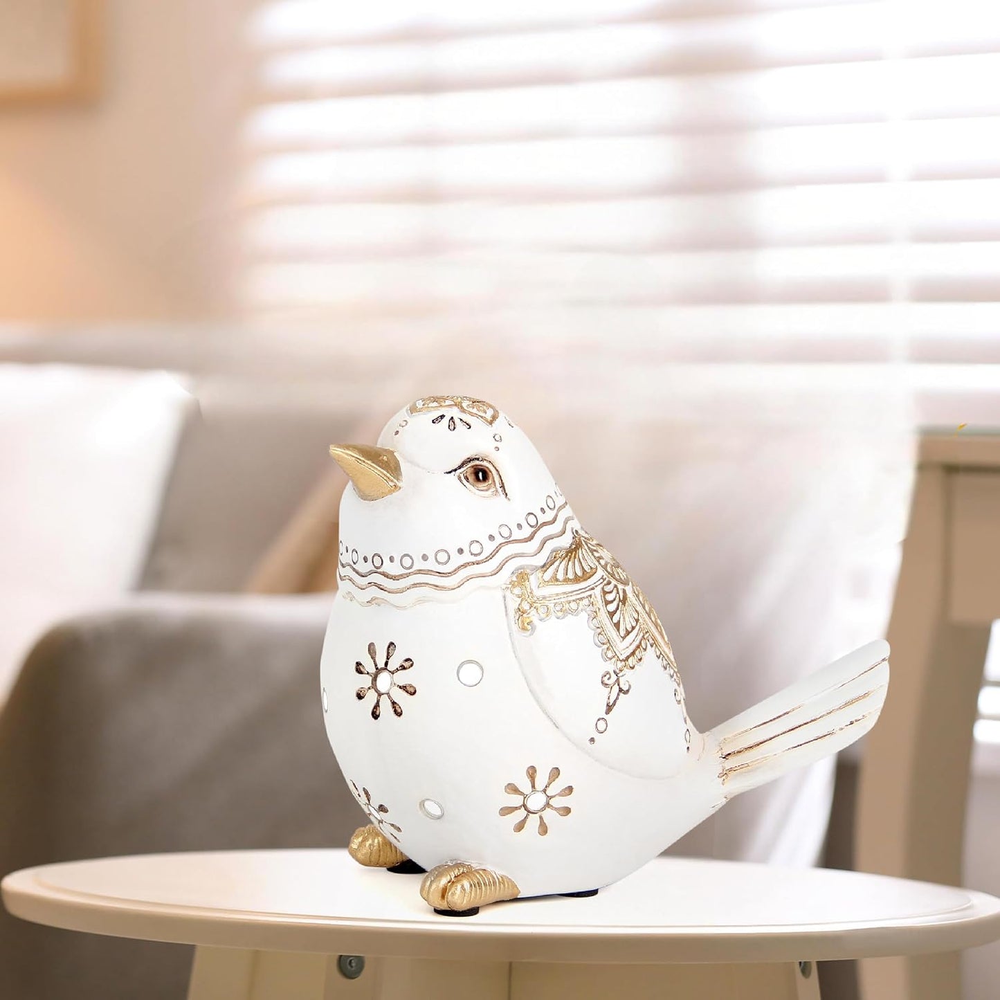 Bird Statue / White