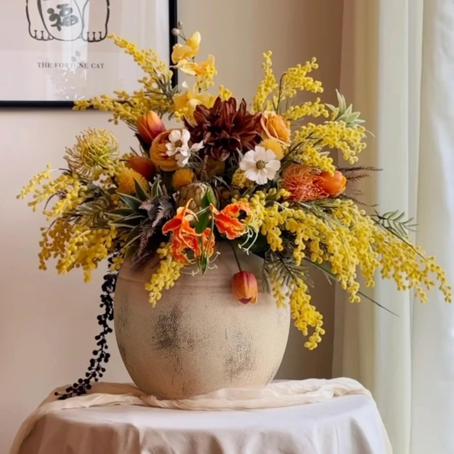 Ceramic Flower Vase / 101-8.6in / 8.66 Inch