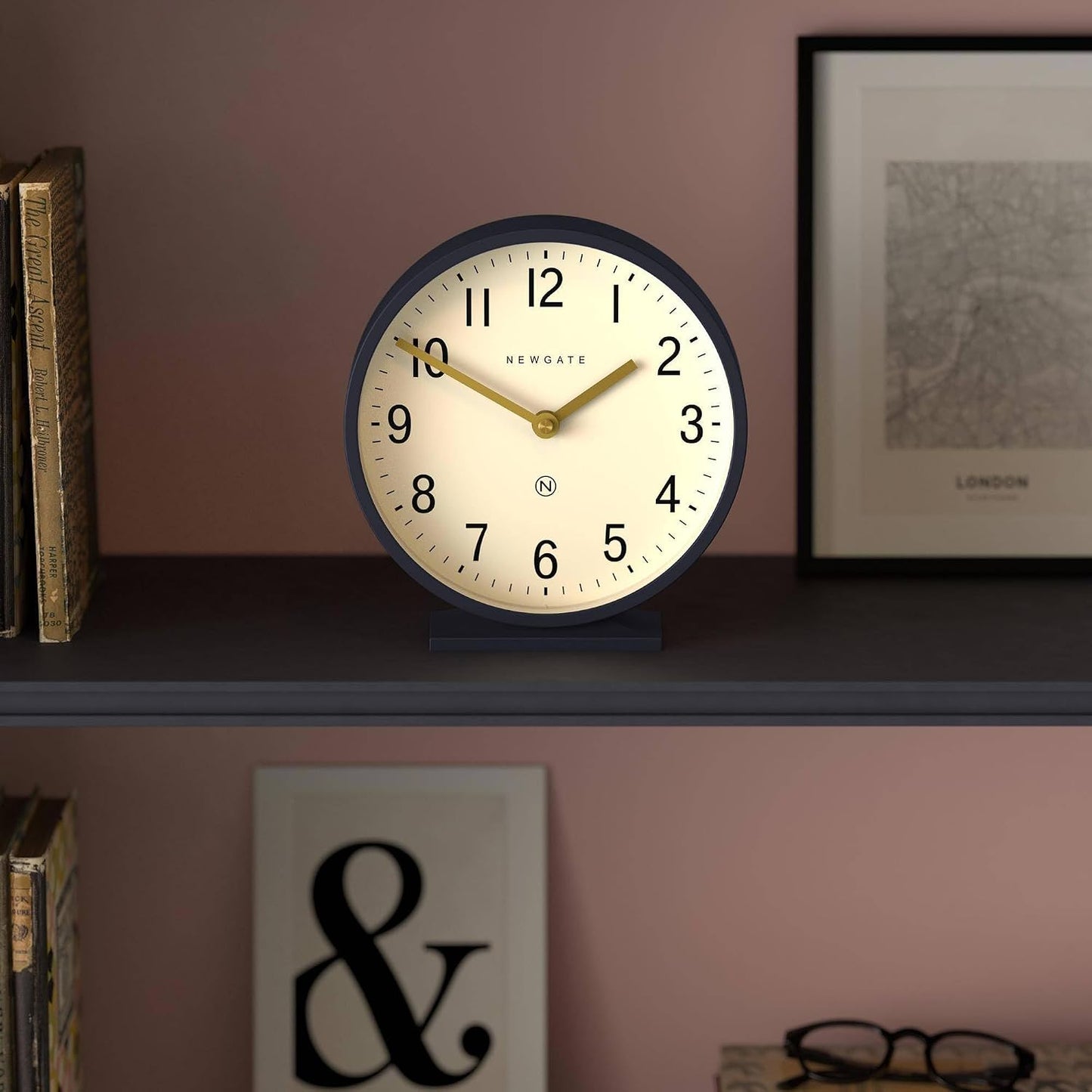 NEWGATE® Q Mantel Clock | Modern Classic Round Mantel Clock | Navy Blue | Contemporary Style for Mantel, Desk, Table