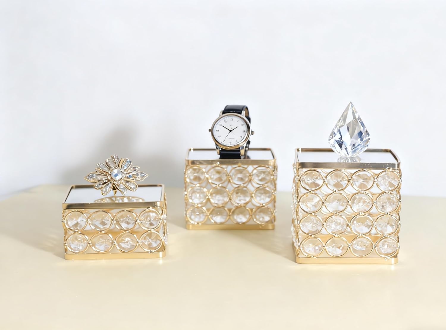 Crystal Jewelry Watch Display Stands Mirrored Risers Decorative Crystals Perfume / Gold / Set of 3