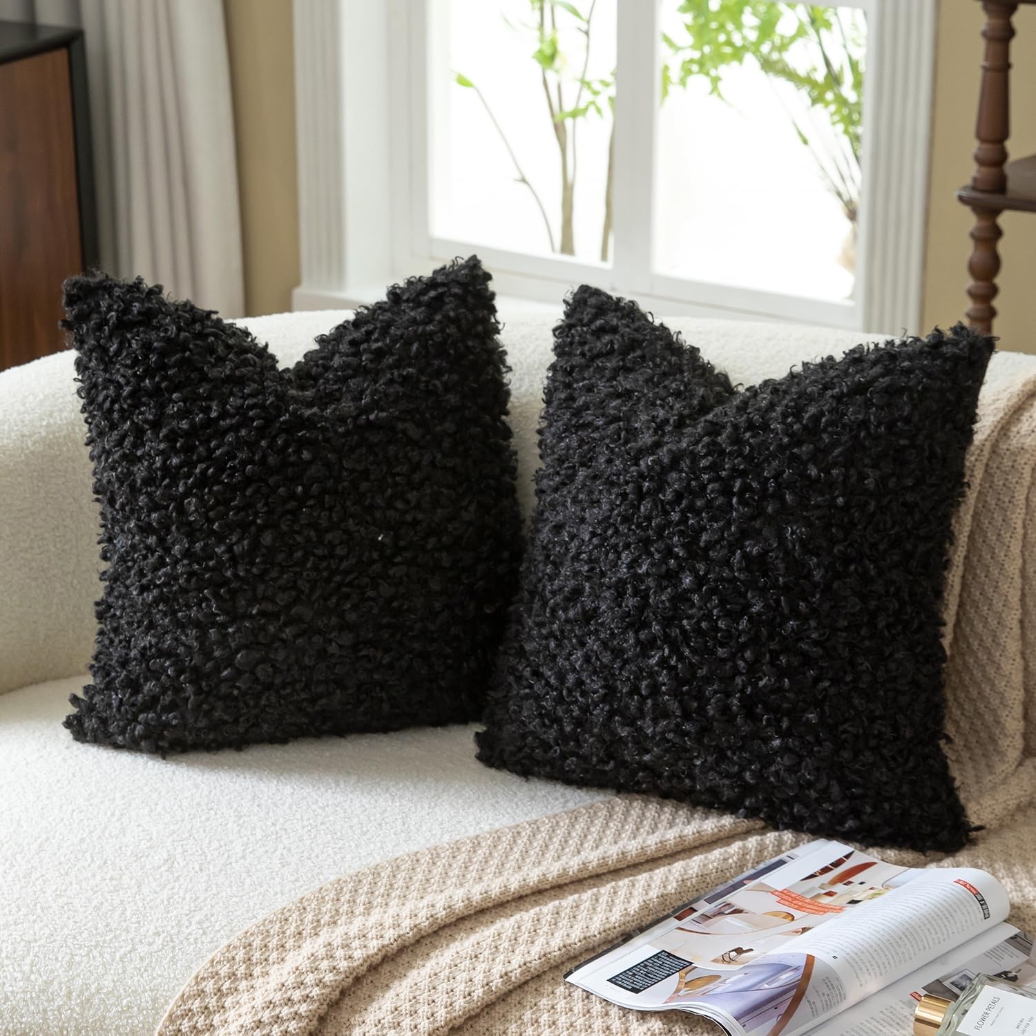 Faux Fur Throw Pillow Covers Boucle Decorative Sherpa Pillow Covers / Black / 18 x 18 / Set of 2