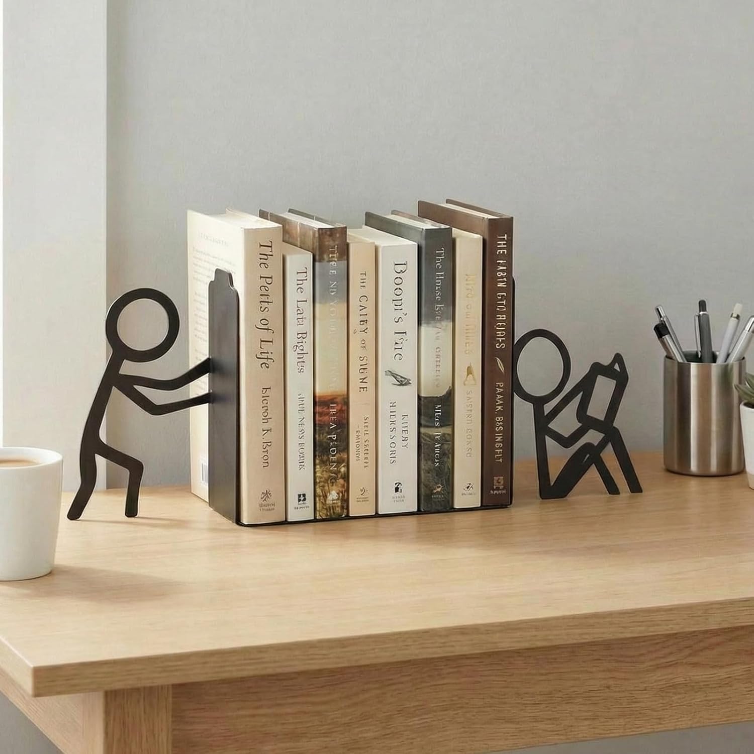 Bookends Decorative Metal Unique Cool Home Desk Bookend Funny Books / Sitting Little Figure Design