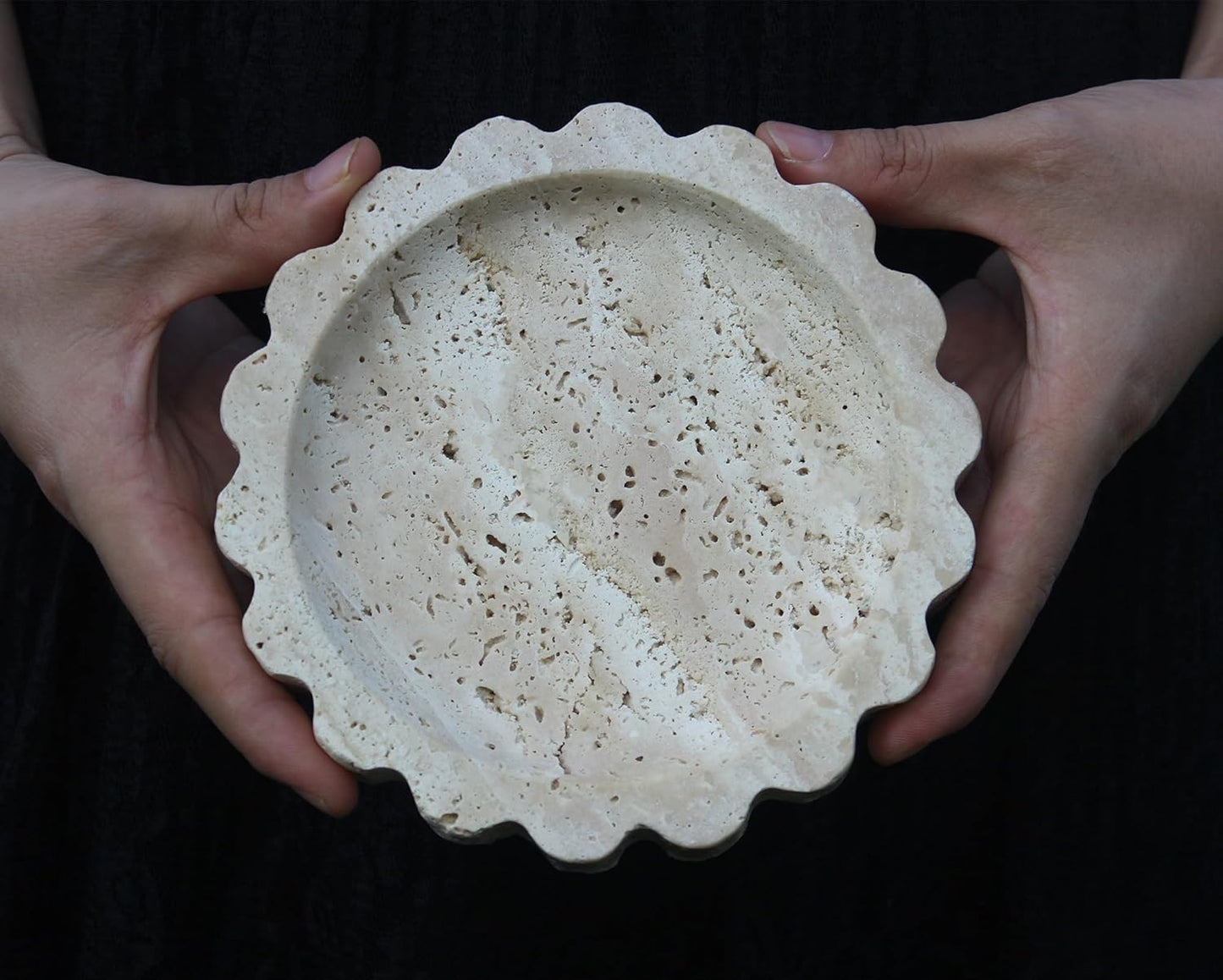 Travertine Scalloped Tray 6.3 / Beige Travertine