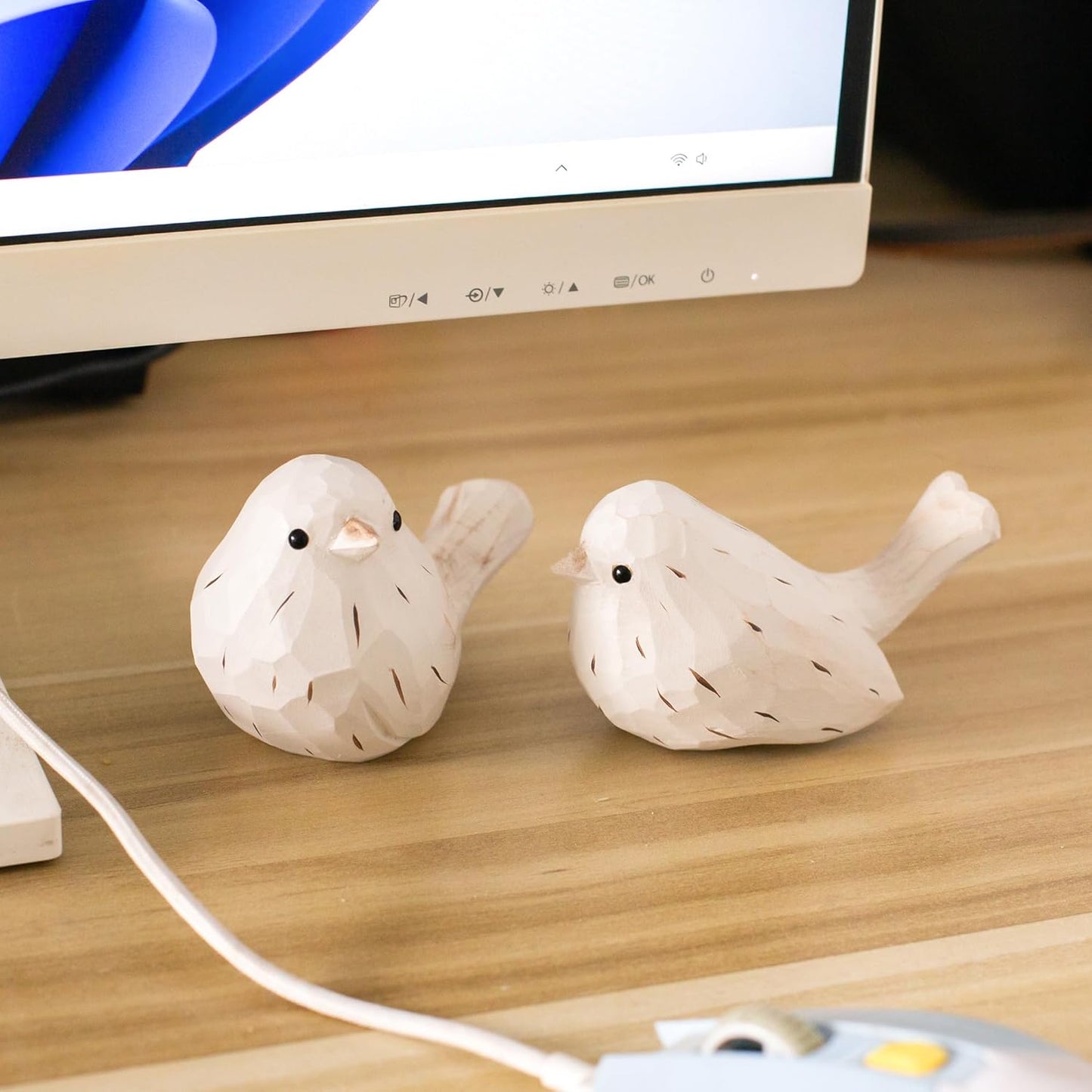 Rustic White Carved Bird Statues / White Farmhouse Birds / Set of 2
