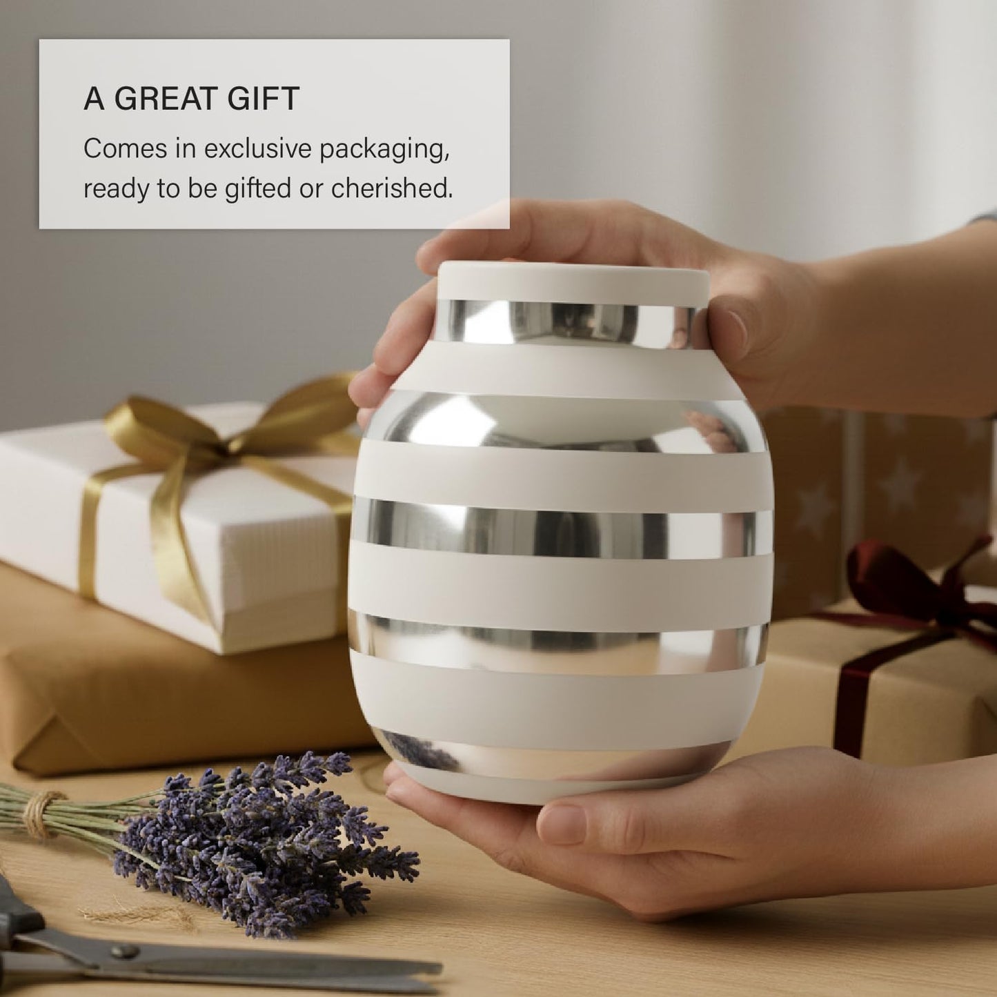 Kahler Omaggio Vase / 20cm / Silver / 7.9 Inch