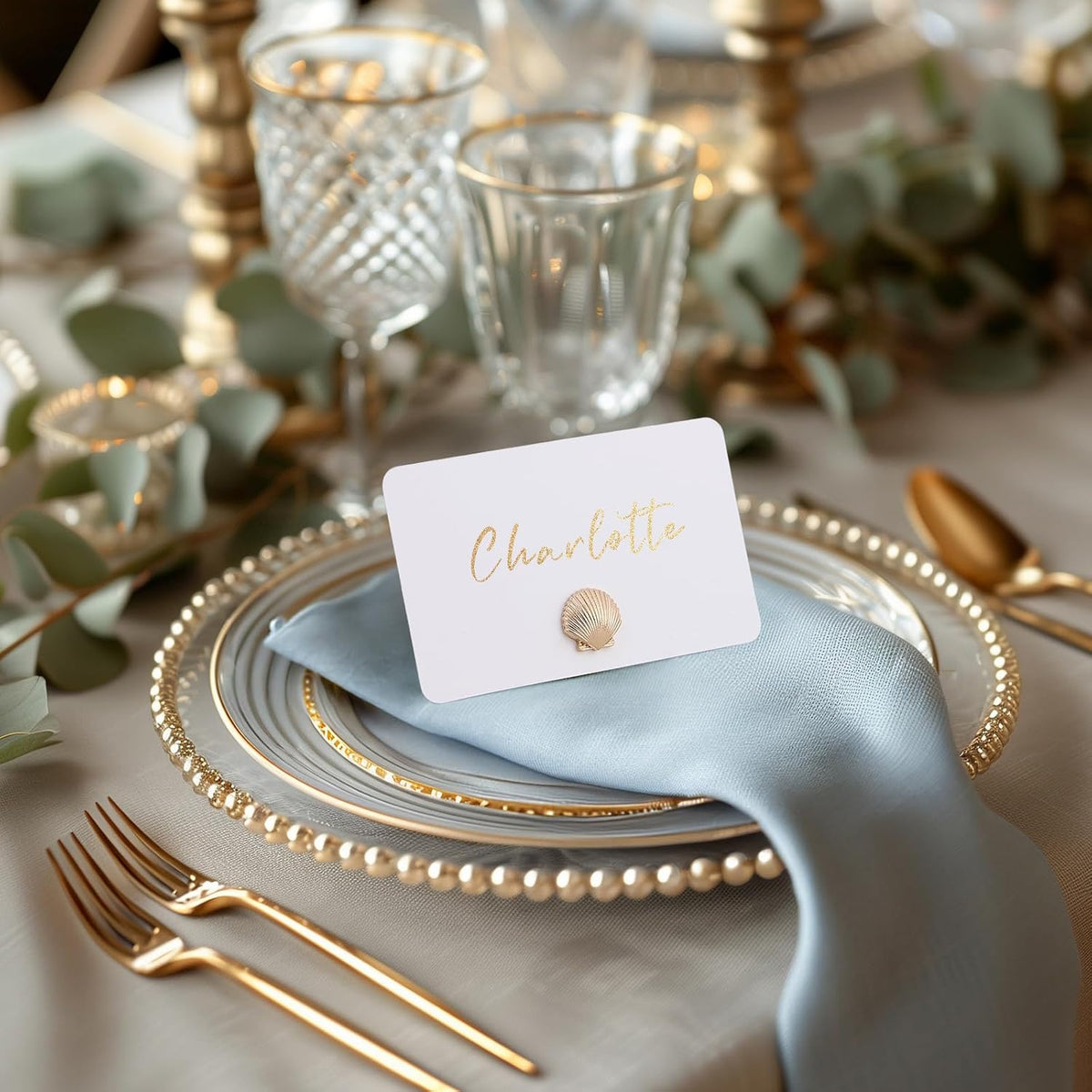 UNIQOOO 24Pcs Decorative Gold Shell Place Card Holders Bulk, Scallop Name Card Stands Set, for Beach Wedding Decor