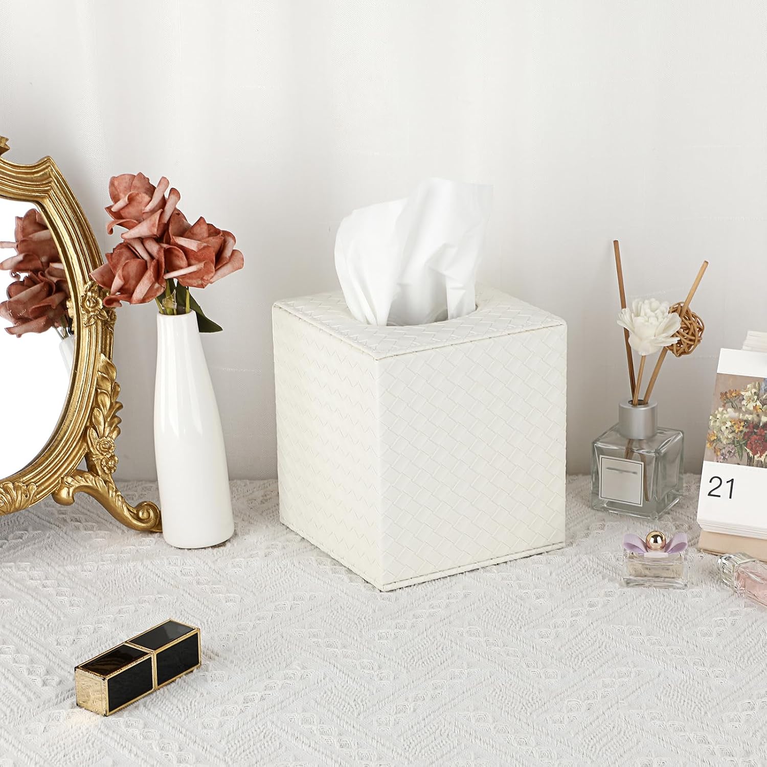 Tissue Box Cover Square Tissue Box Stylish PU Woven Lozenge Pattern Tissue Box Holder / White