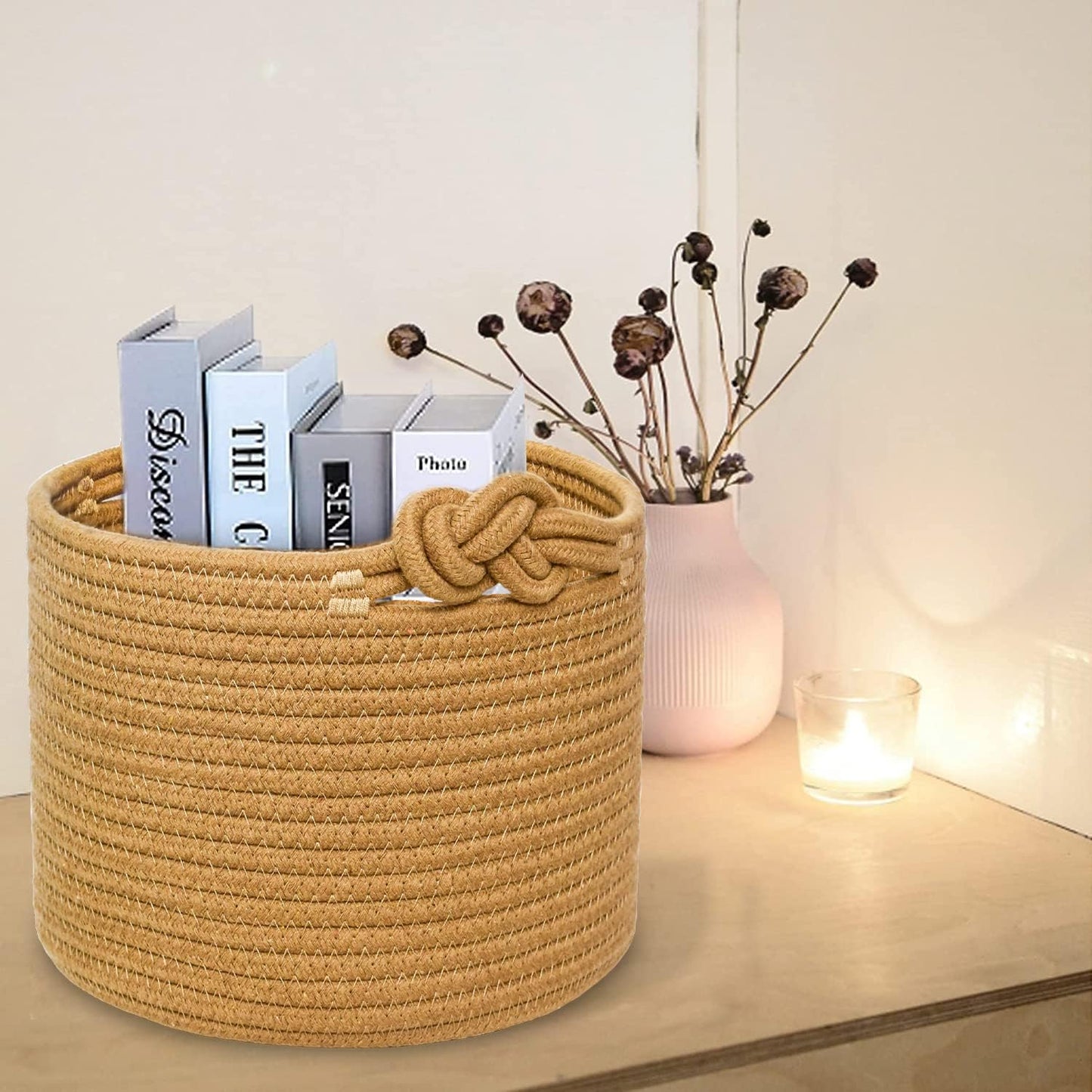 Small Woven Basket / Brown-a