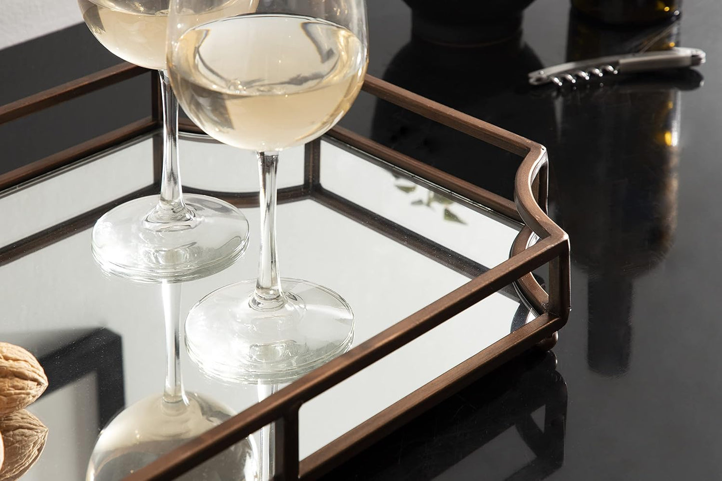 Ciel Modern Scalloped Tray / 18.8 x 12.3 x 2.5 / Bronze